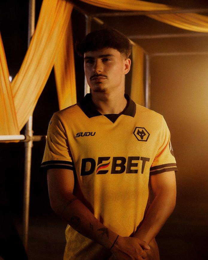 Primera equipación Wolverhampton Wanderers 2026