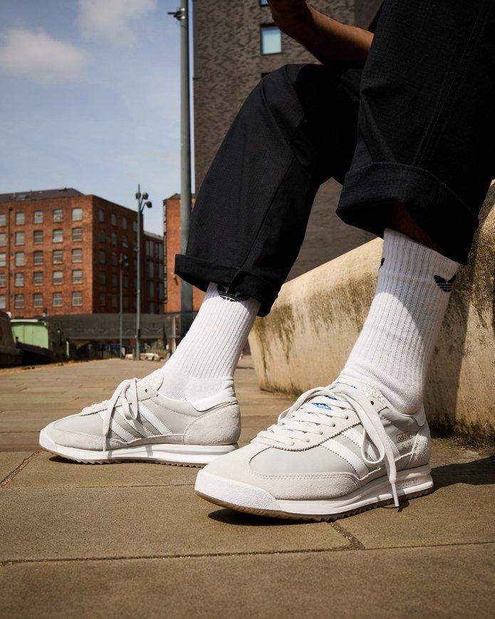 adidas SL 72