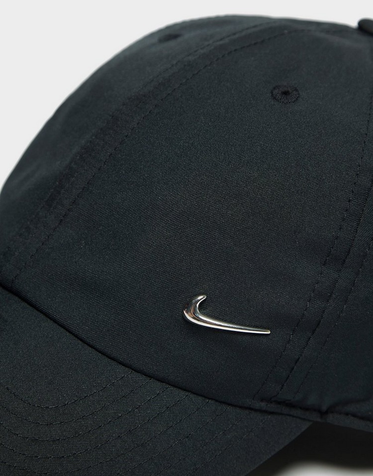 nike half cap