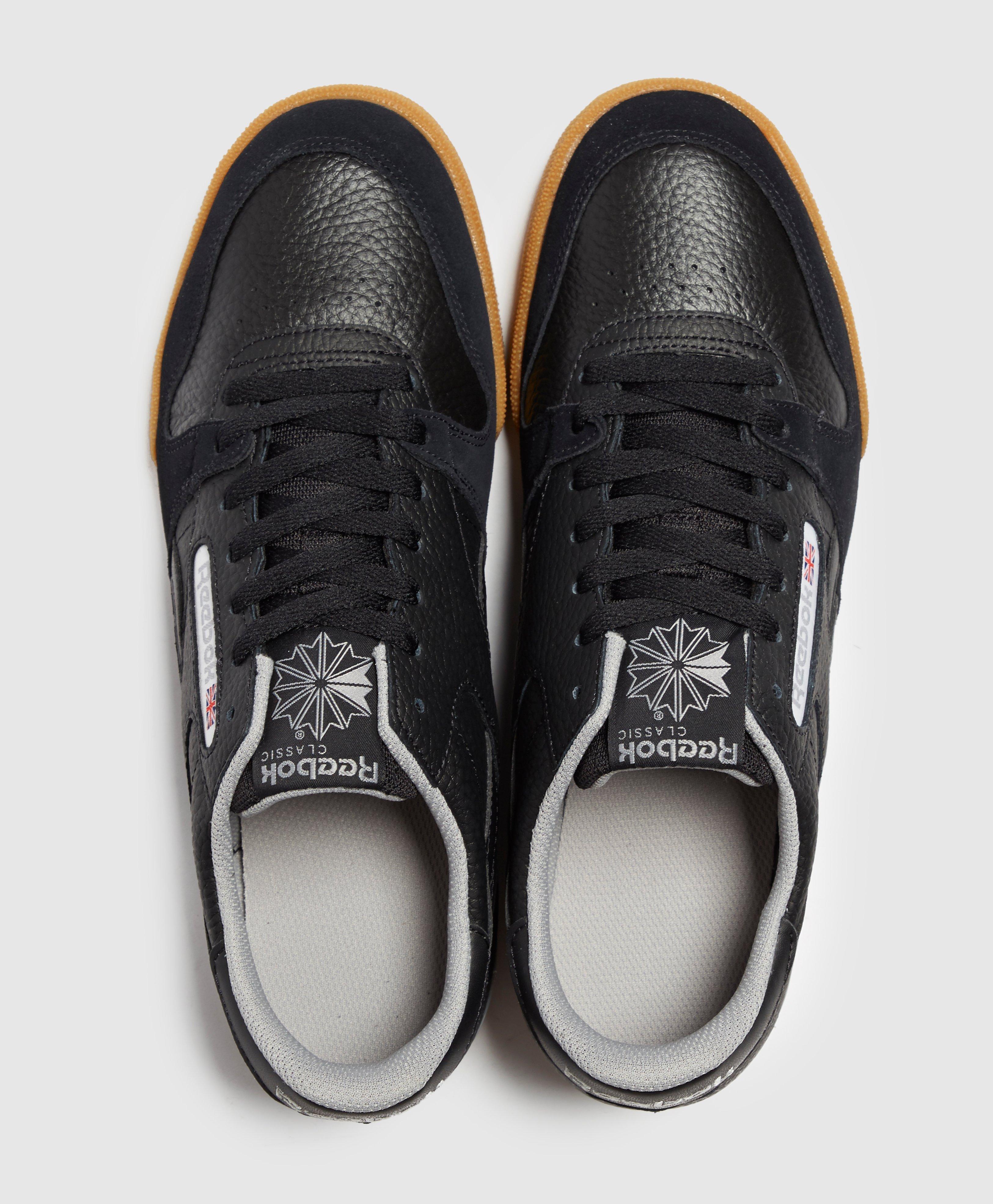 unidays reebok