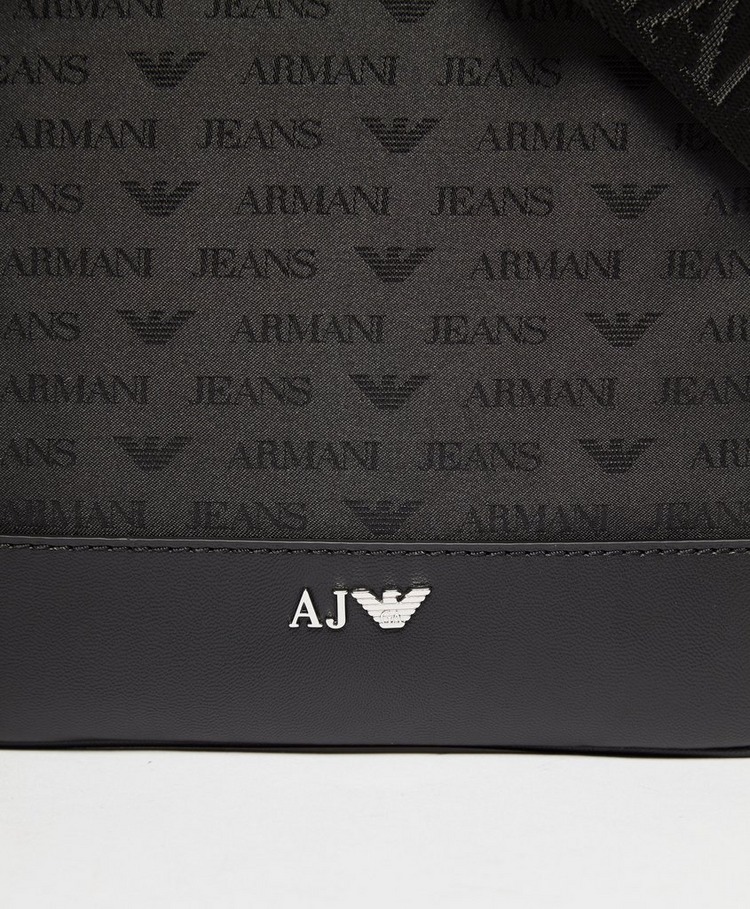 armani men pouch