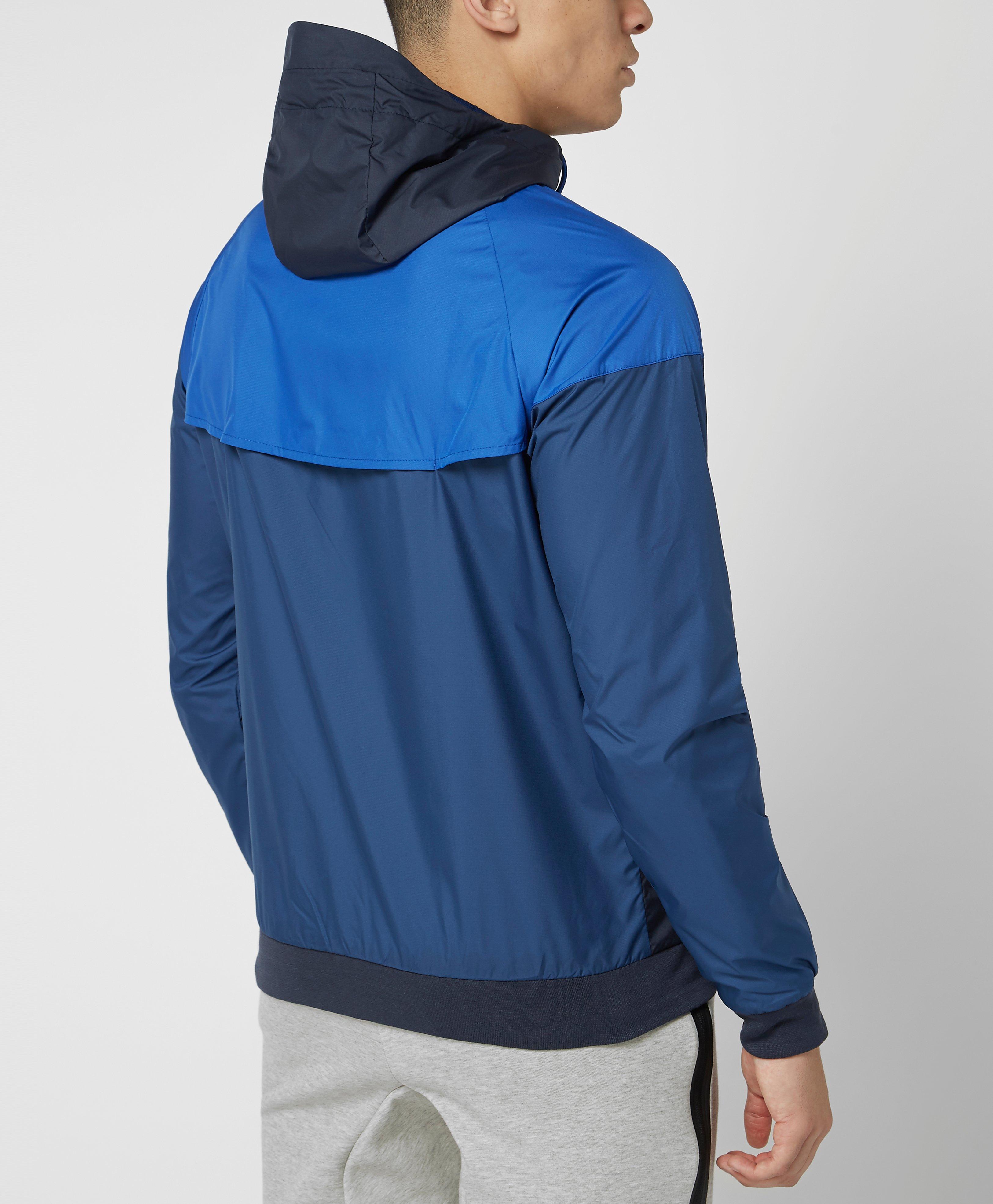 nike windrunner lightweight jacket