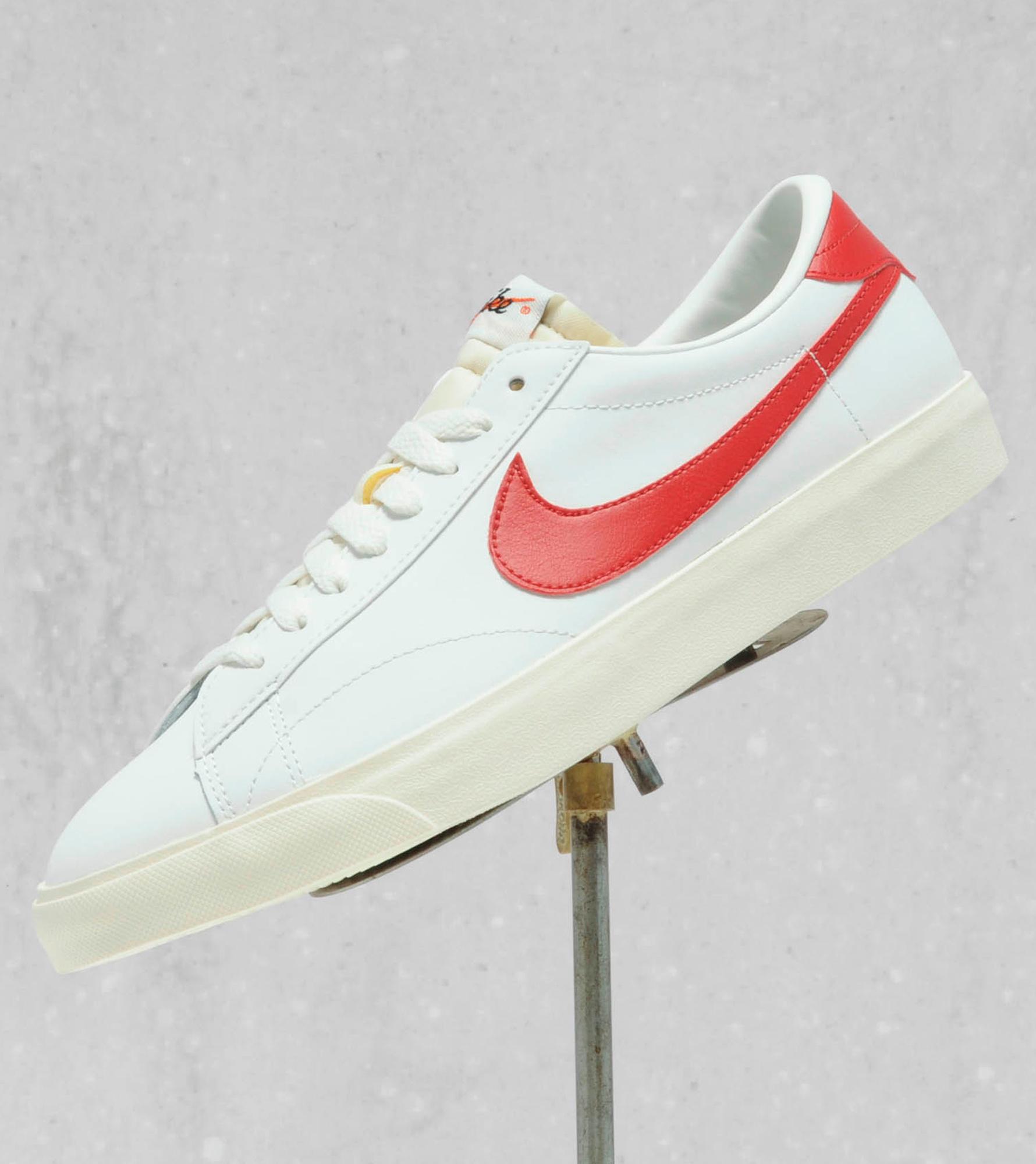 nike tennis retro