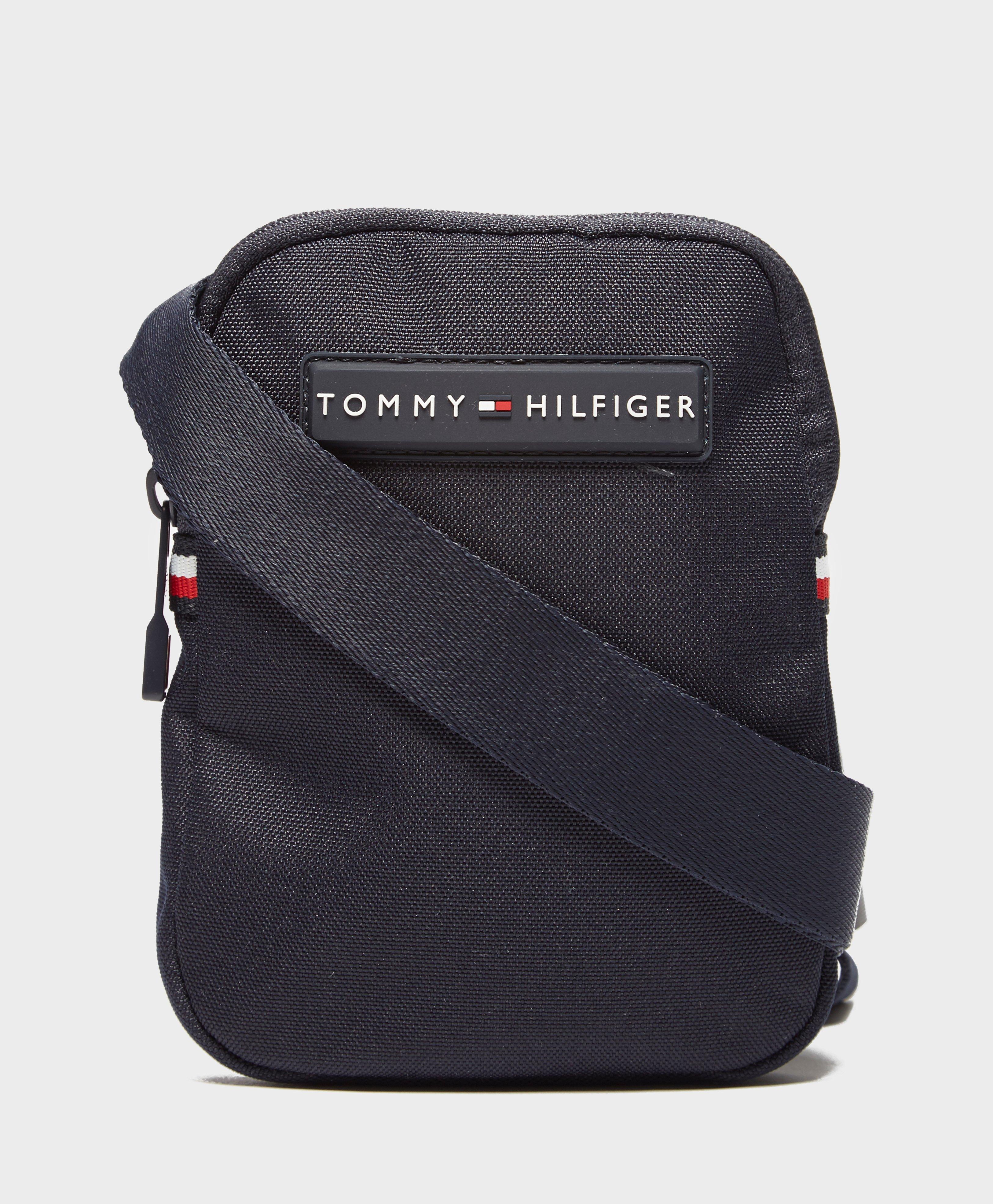tommy hilfiger female bags