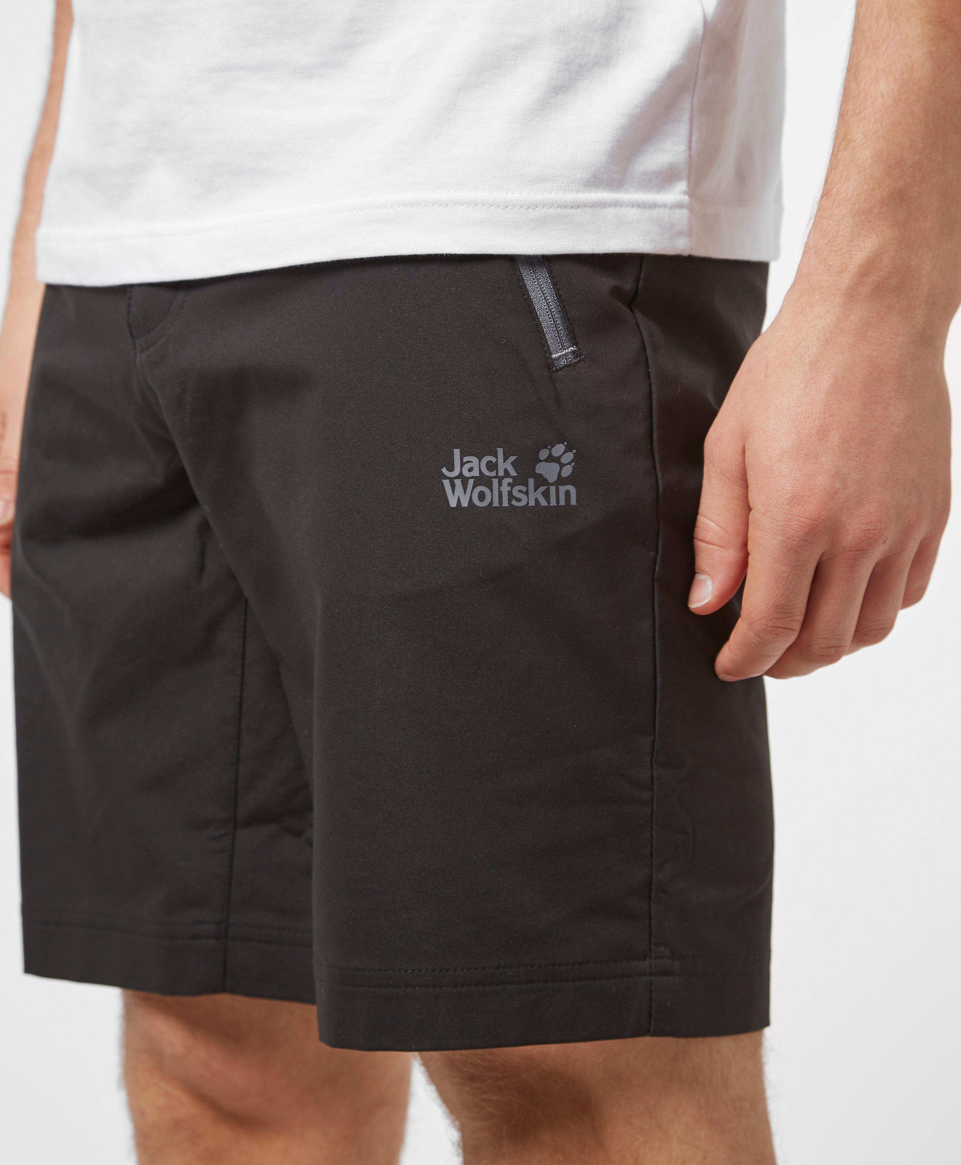jack wolfskin contrast pocket shorts