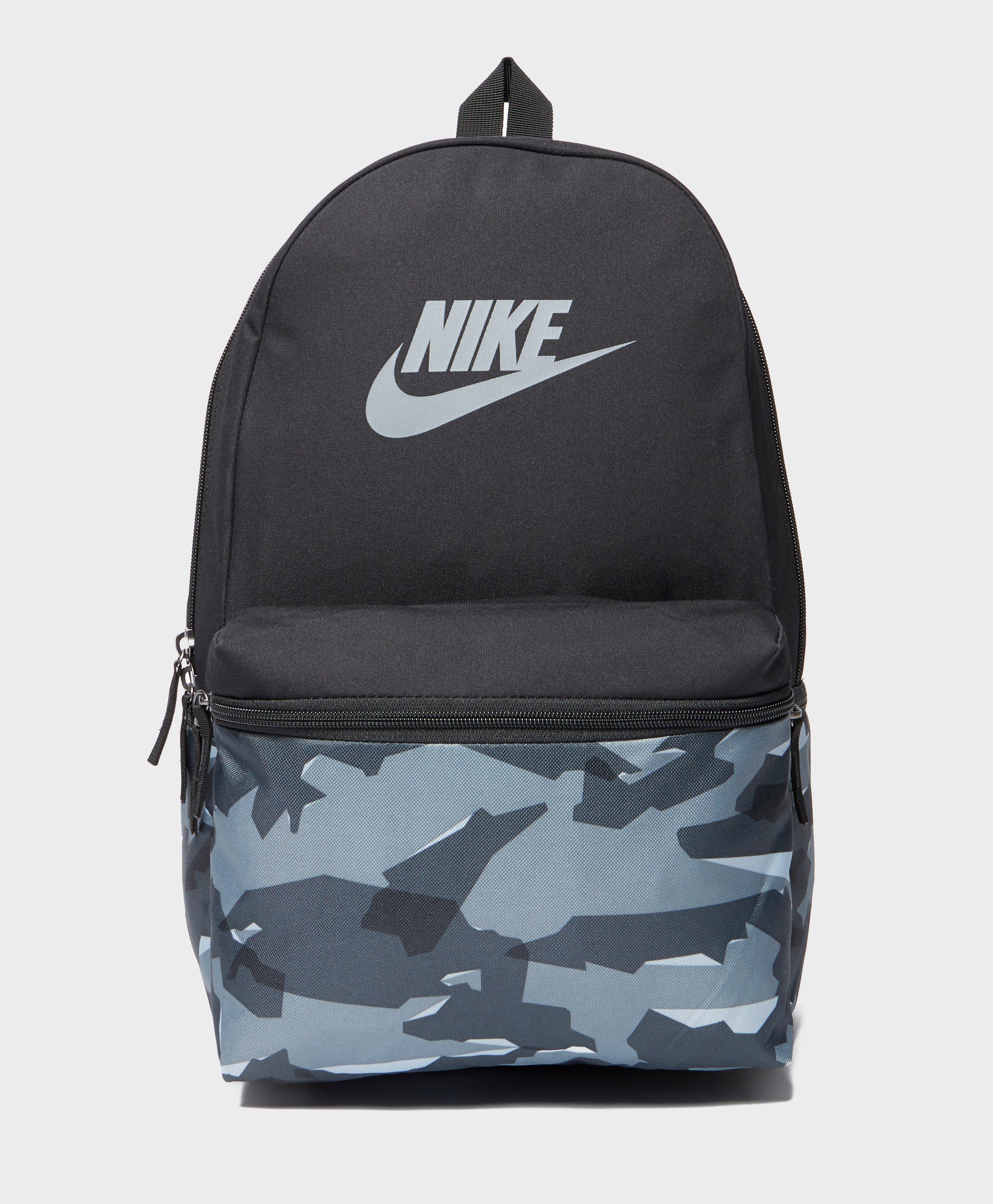 nike heritage camo backpack
