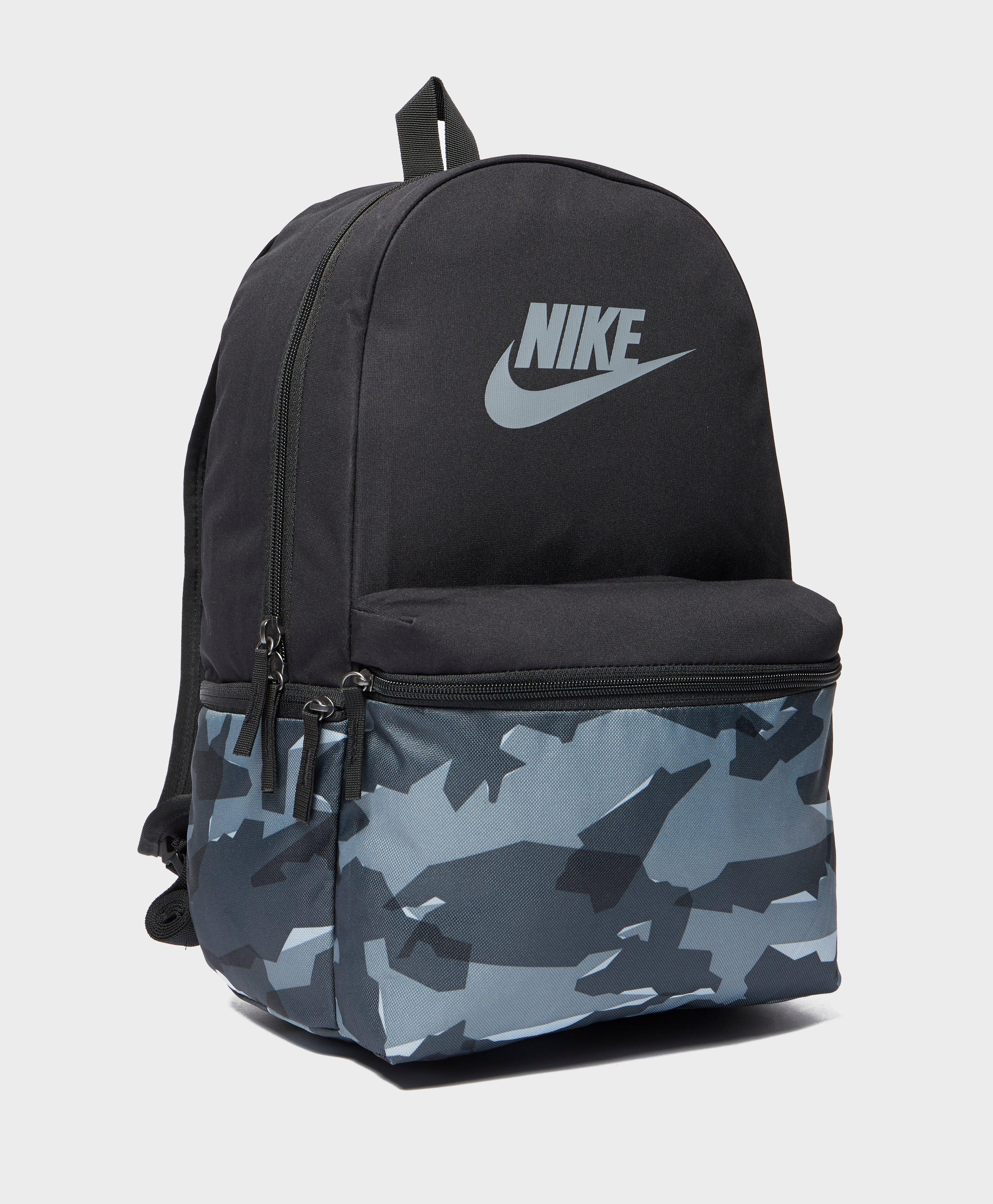 nike heritage camo backpack