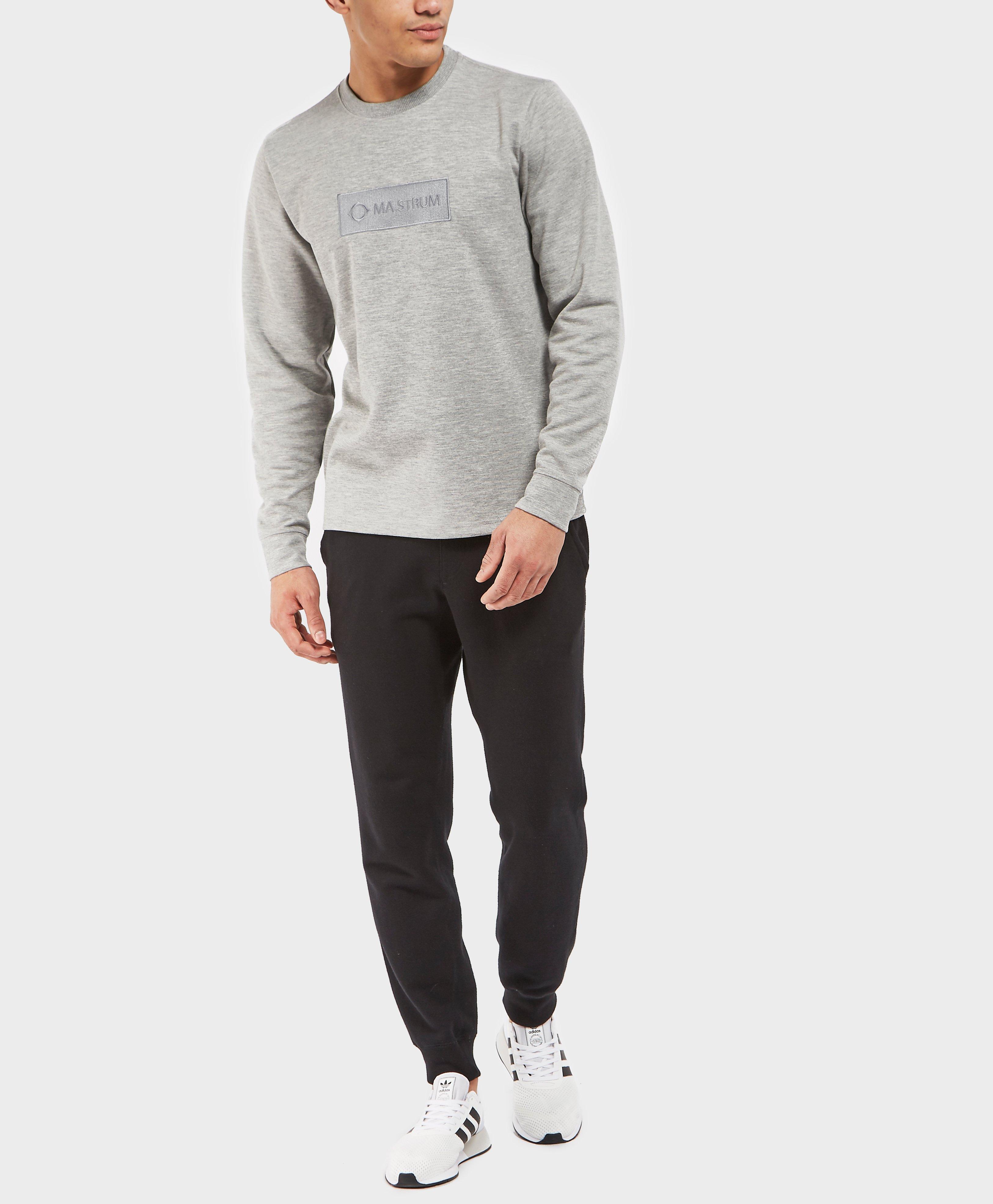 ma strum box logo hoodie