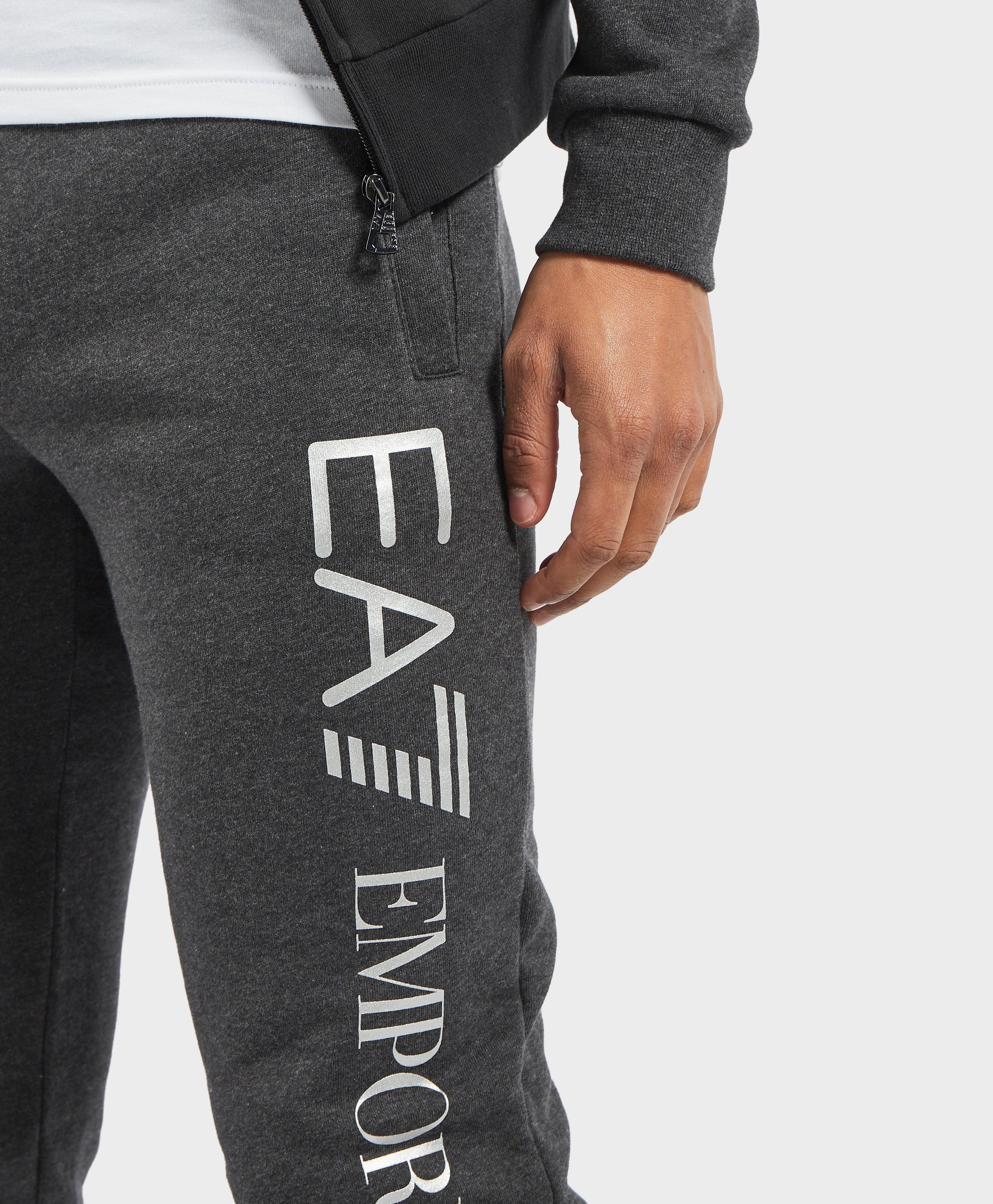 ea7 tracksuit medium