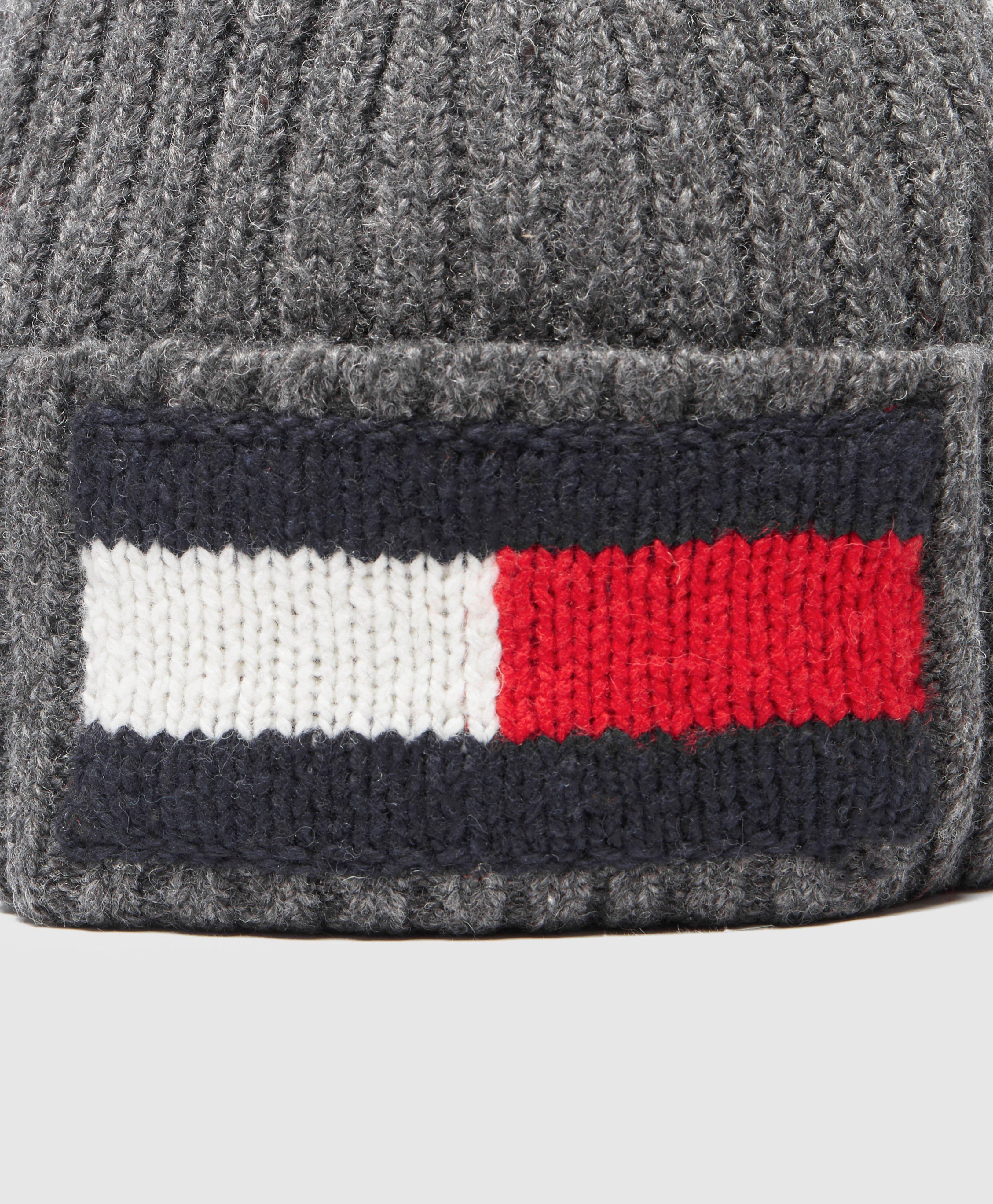 tommy hilfiger bobble hat