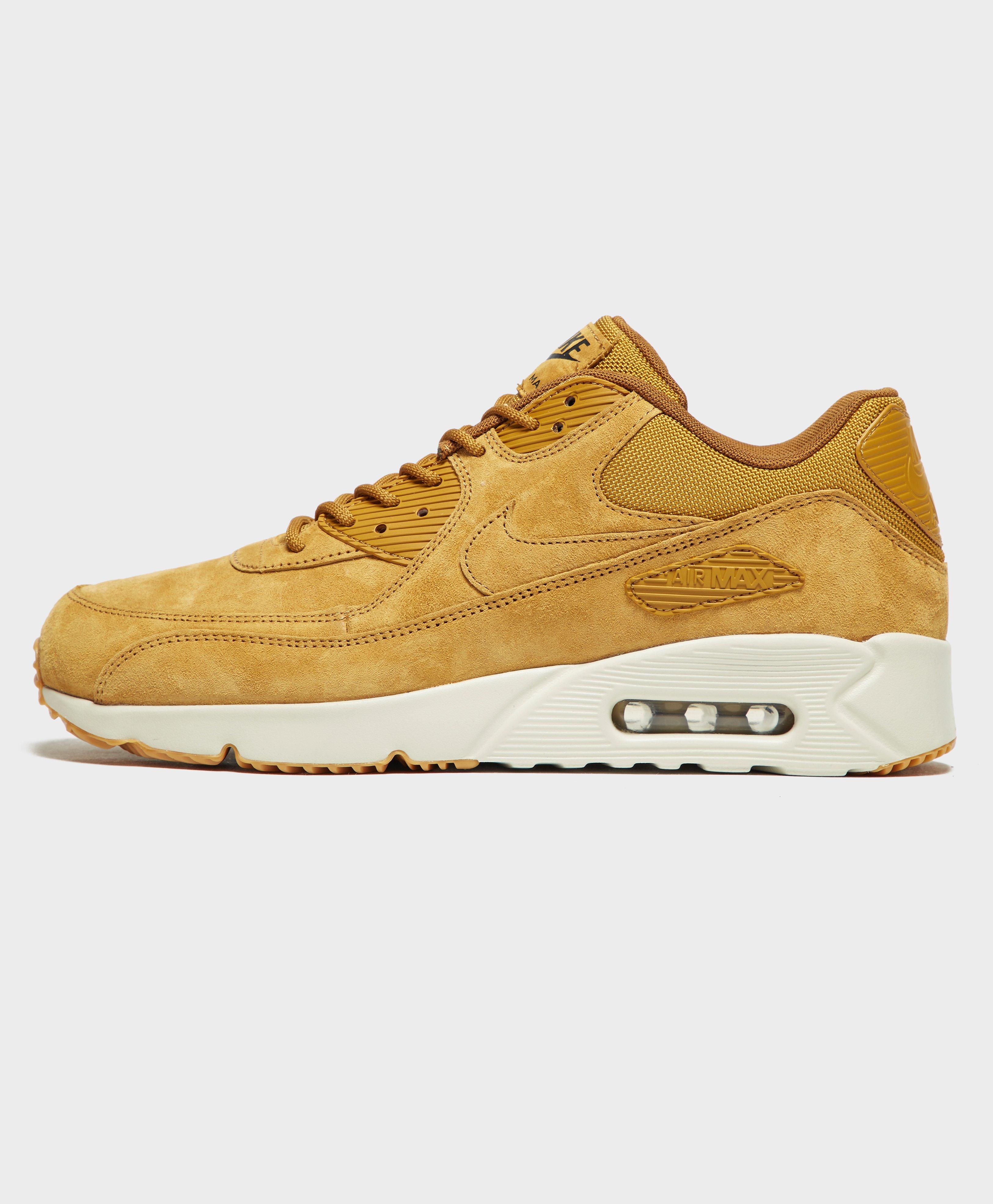nike air max tan suede