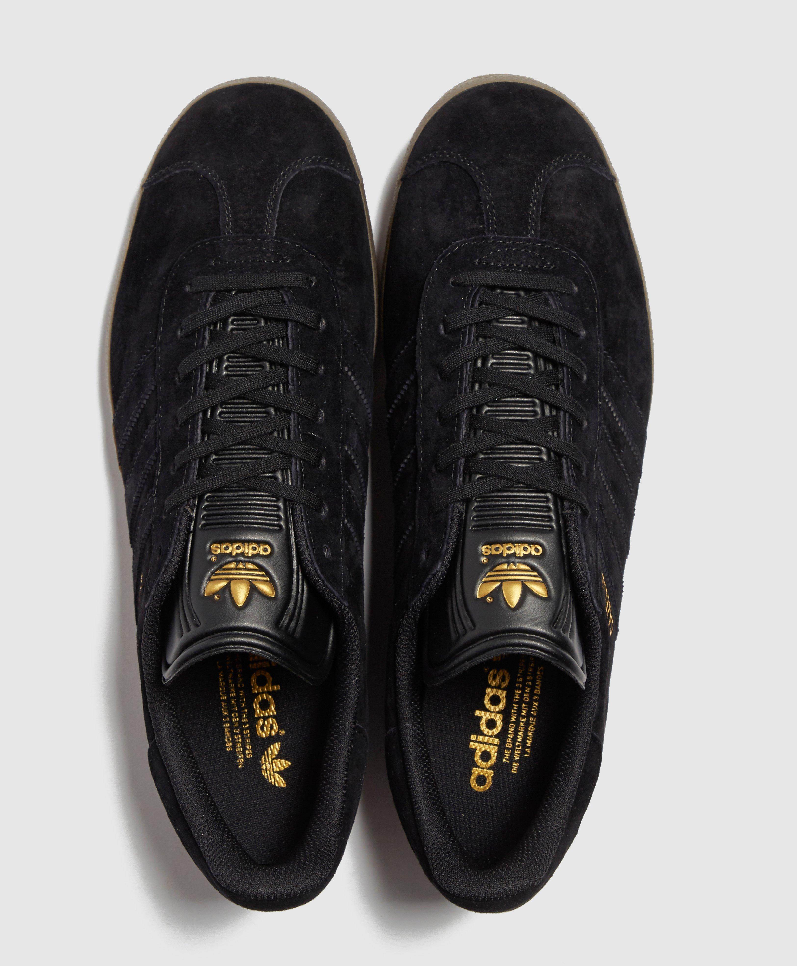 adidas originals gazelle all black