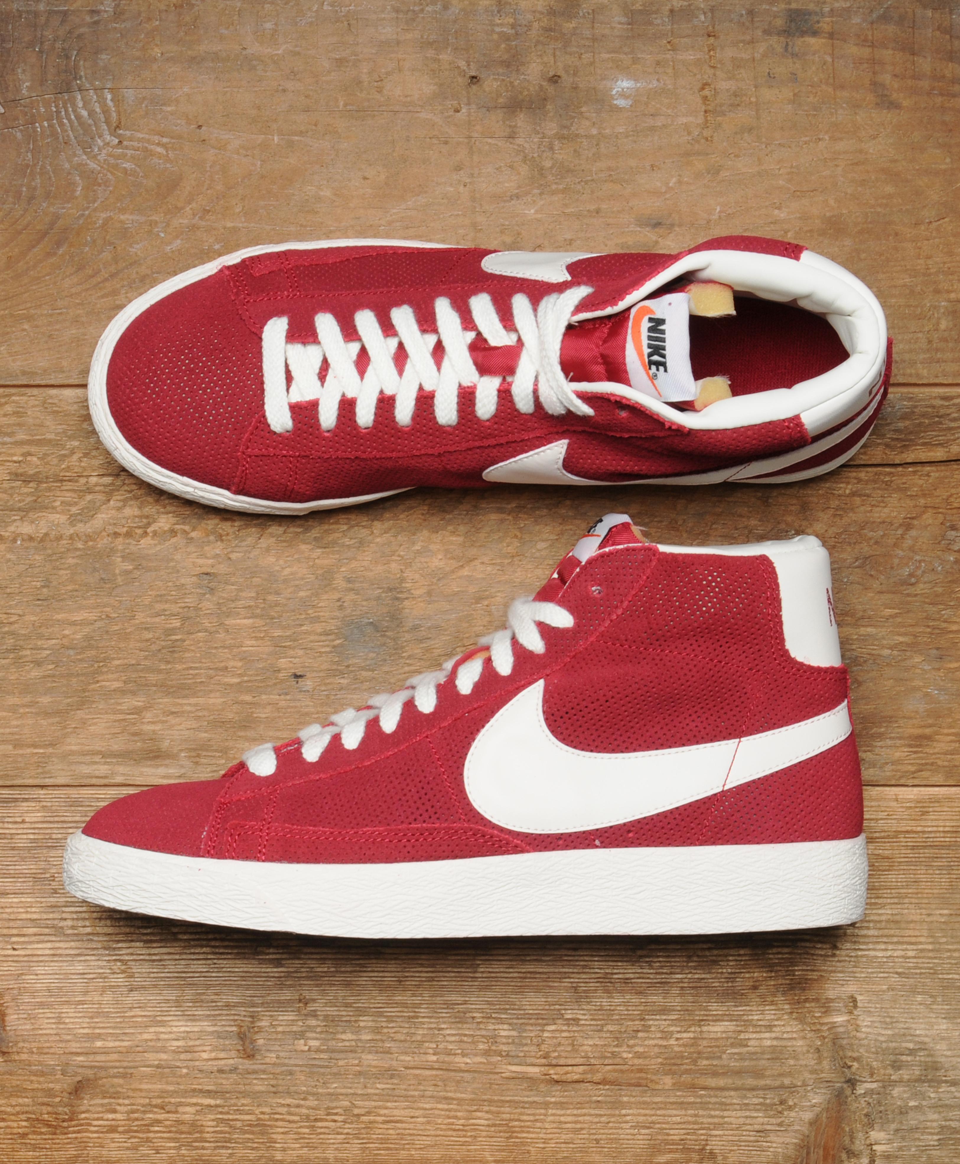 nike blazer mid perforated suede