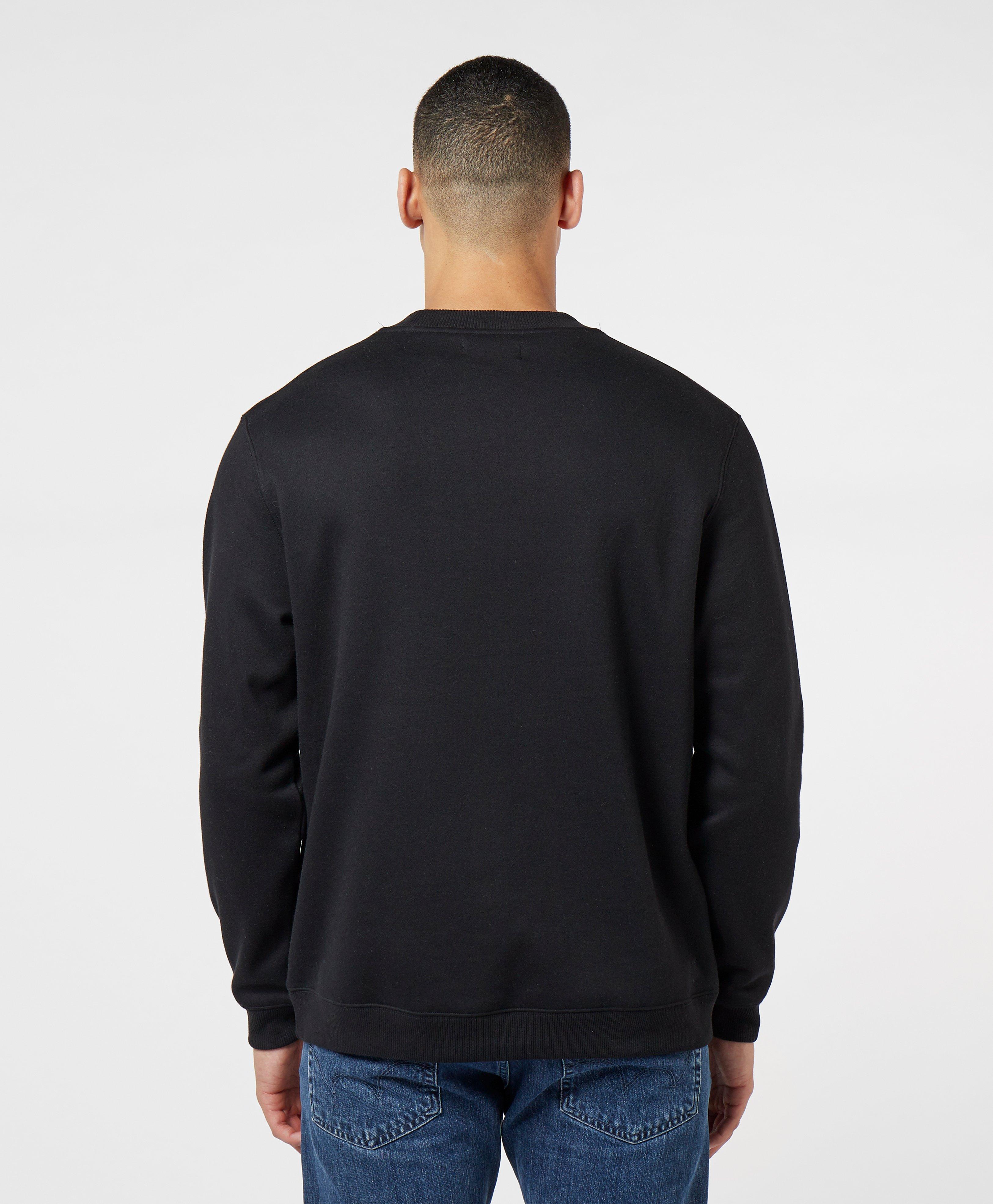 fred perry arch branded sweatshirt