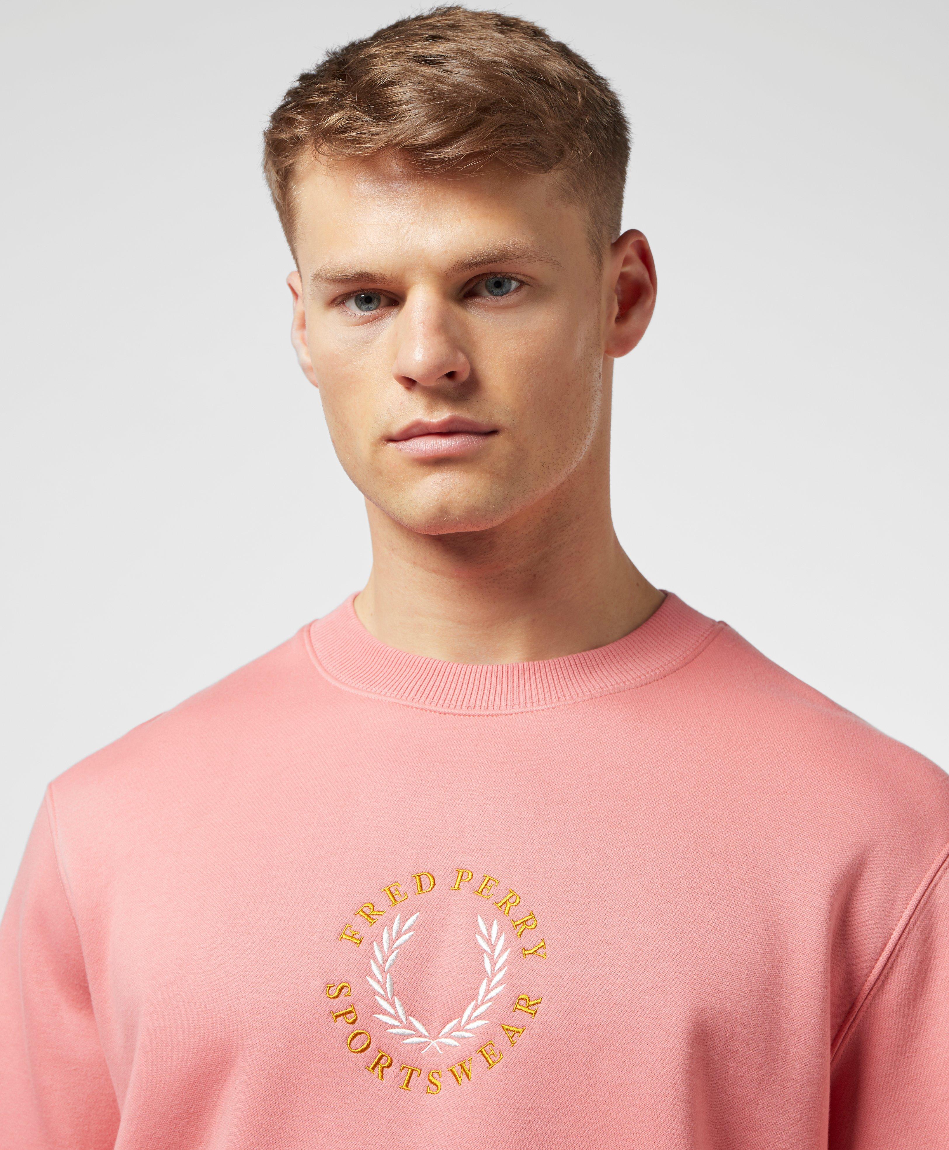 fred perry arch branded sweatshirt