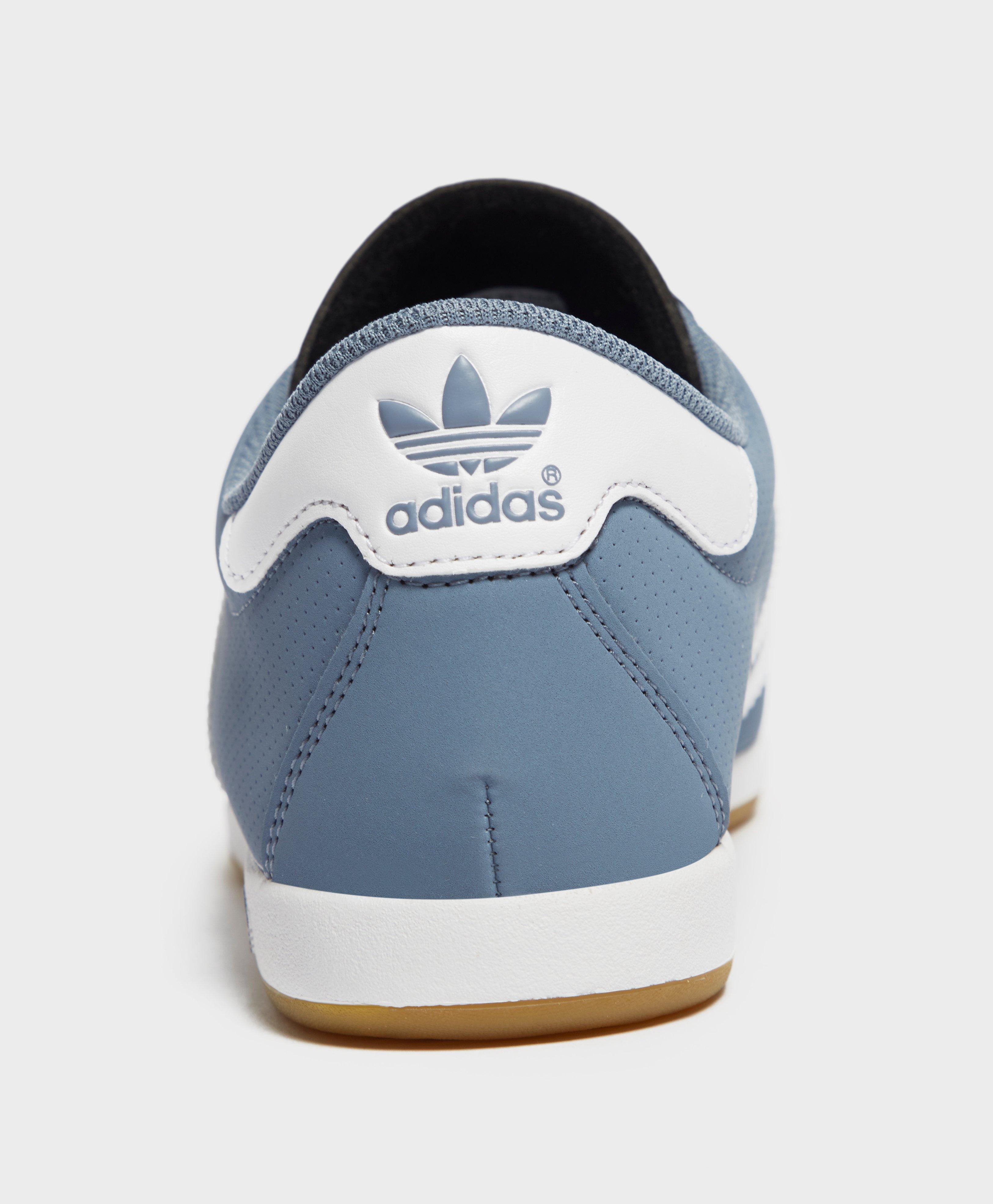 the sneeker adidas