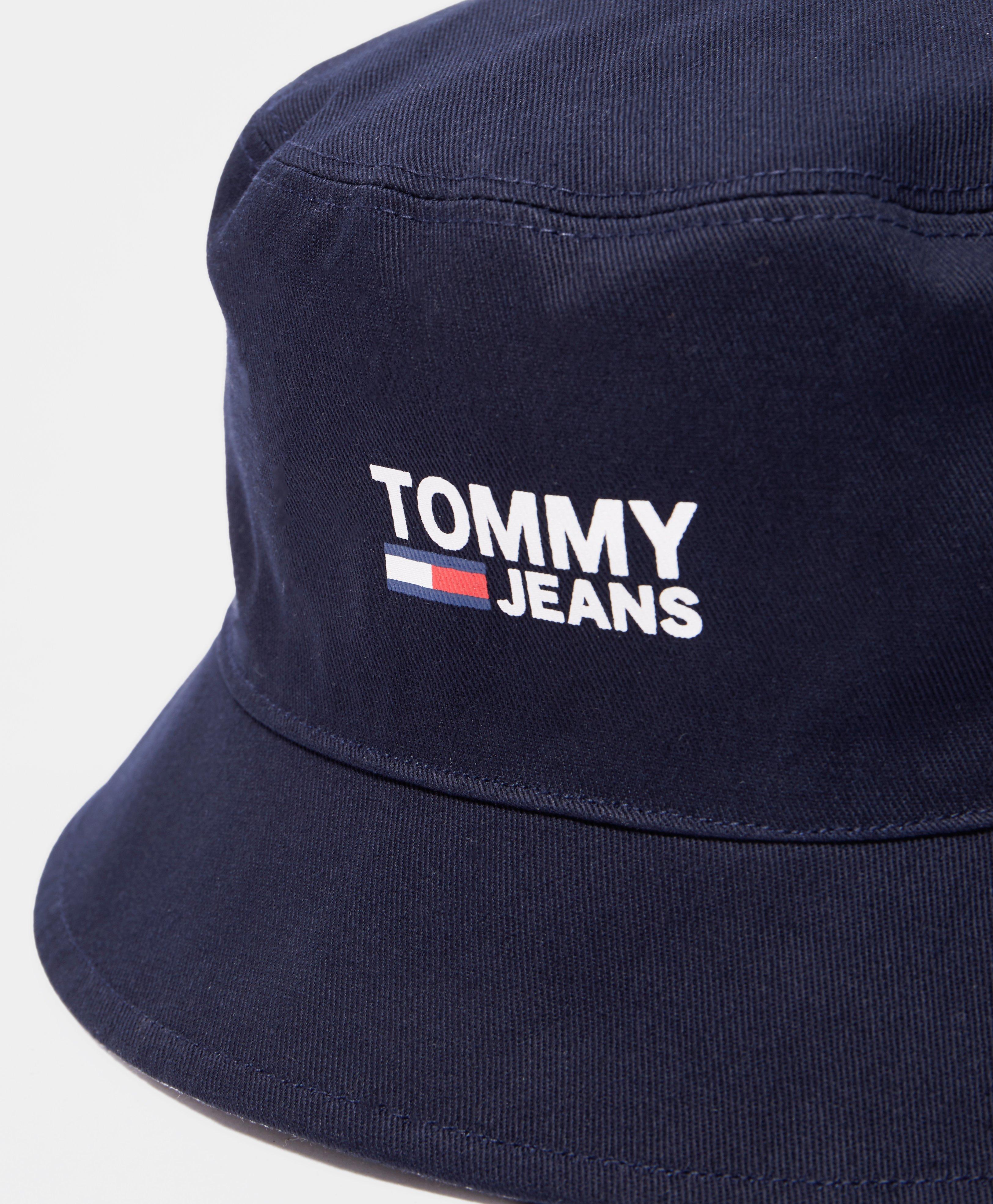 tommy jeans reversible bucket hat