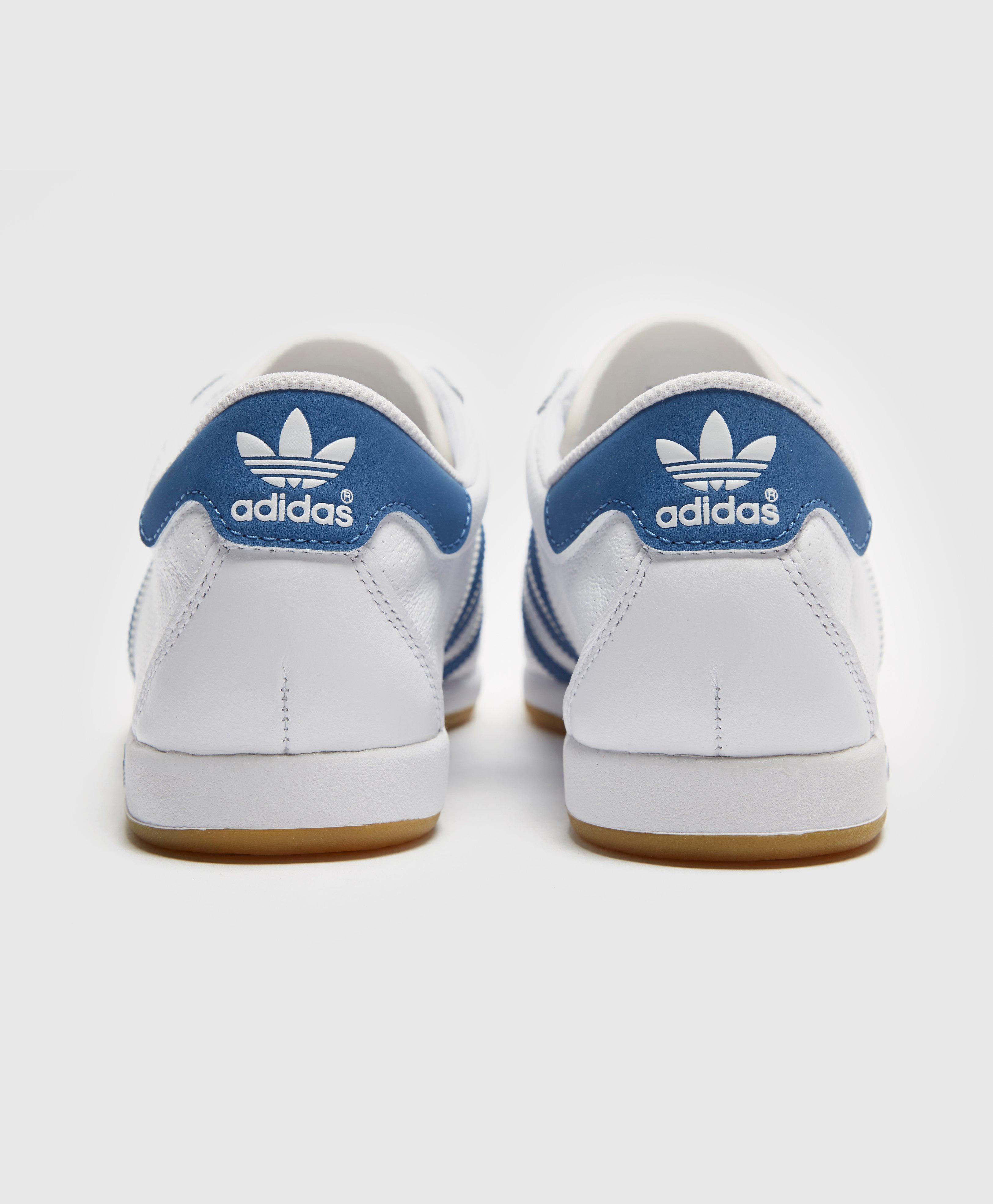 the sneeker adidas