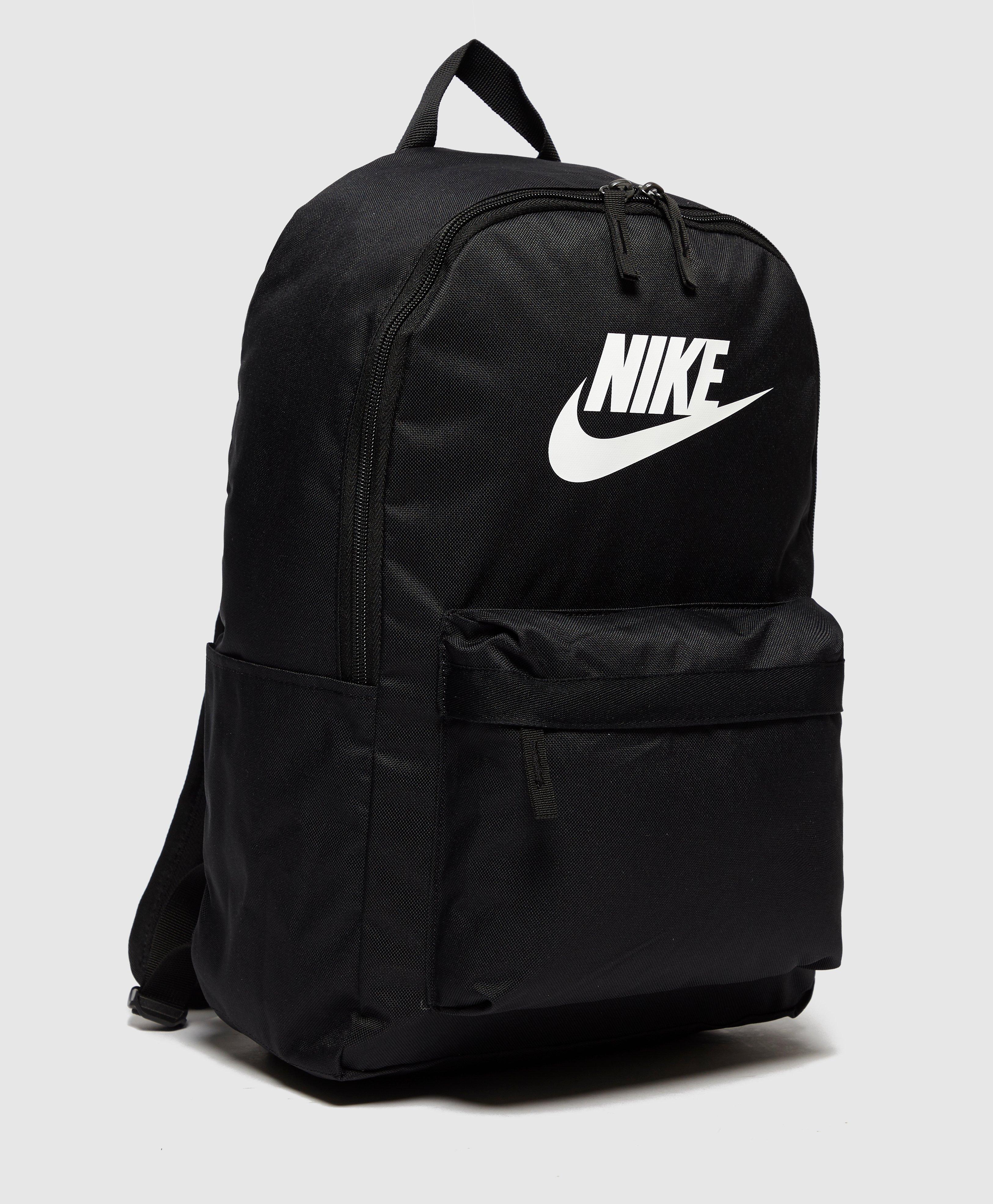 nike heritage backpack black