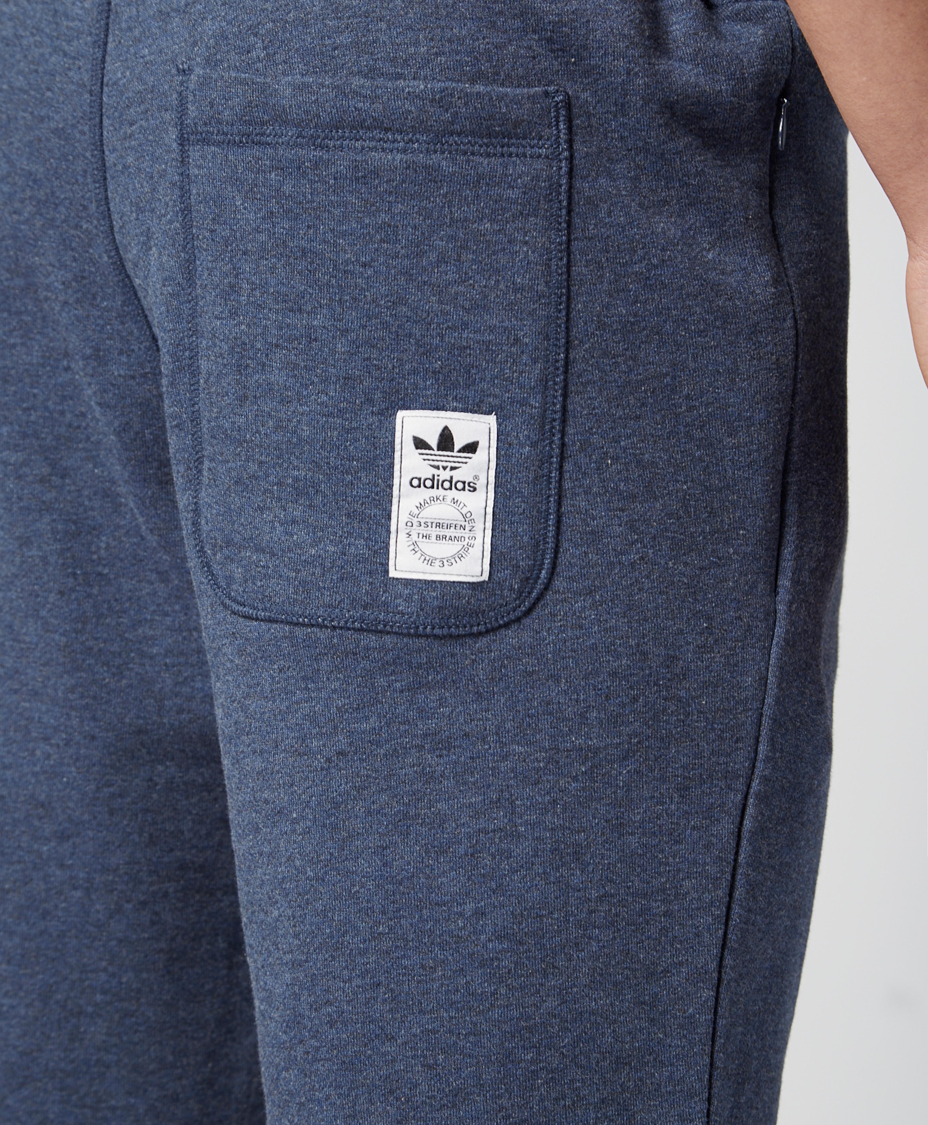 adidas originals premium fleece shorts