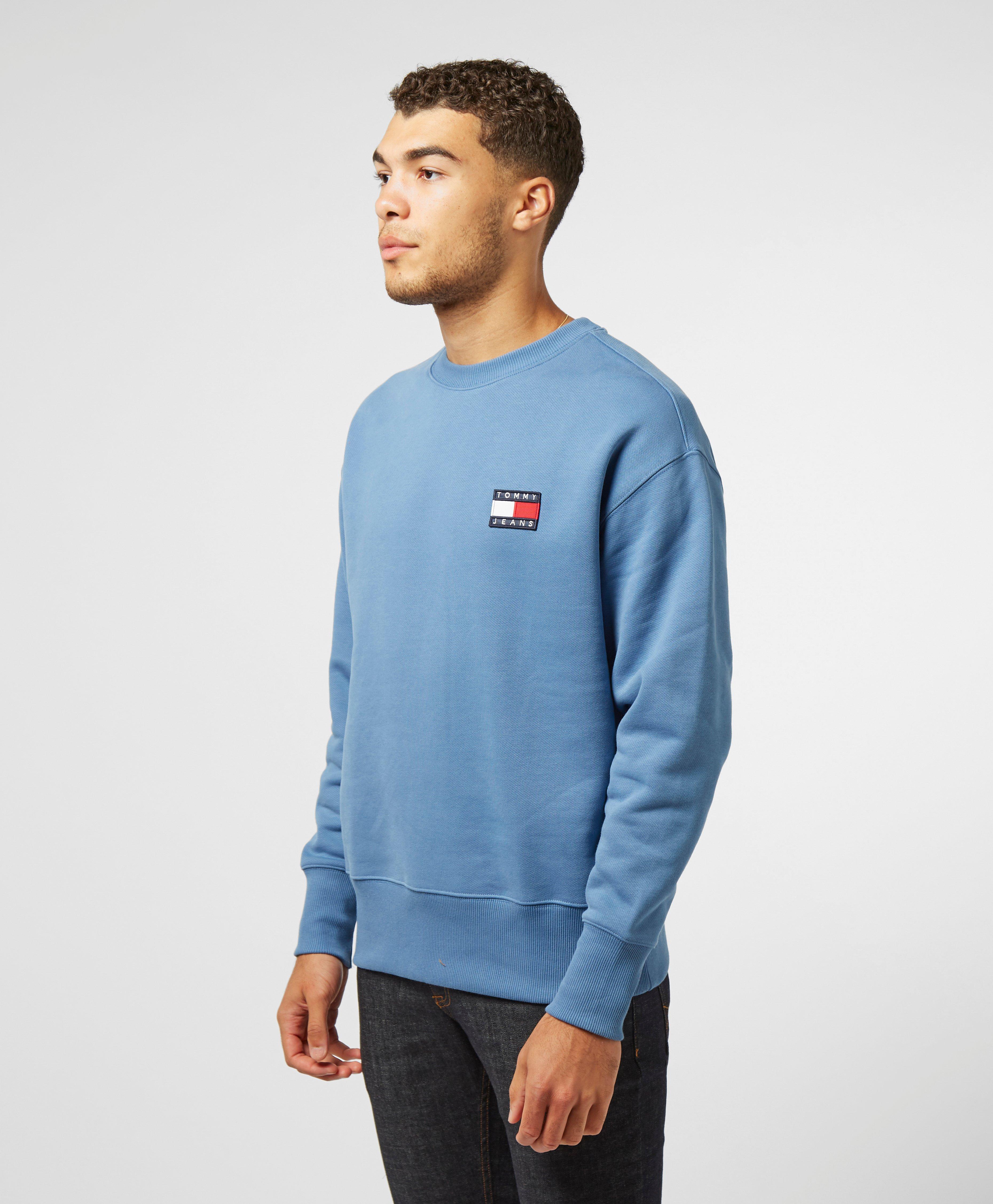 tommy badge crew sweatshirt