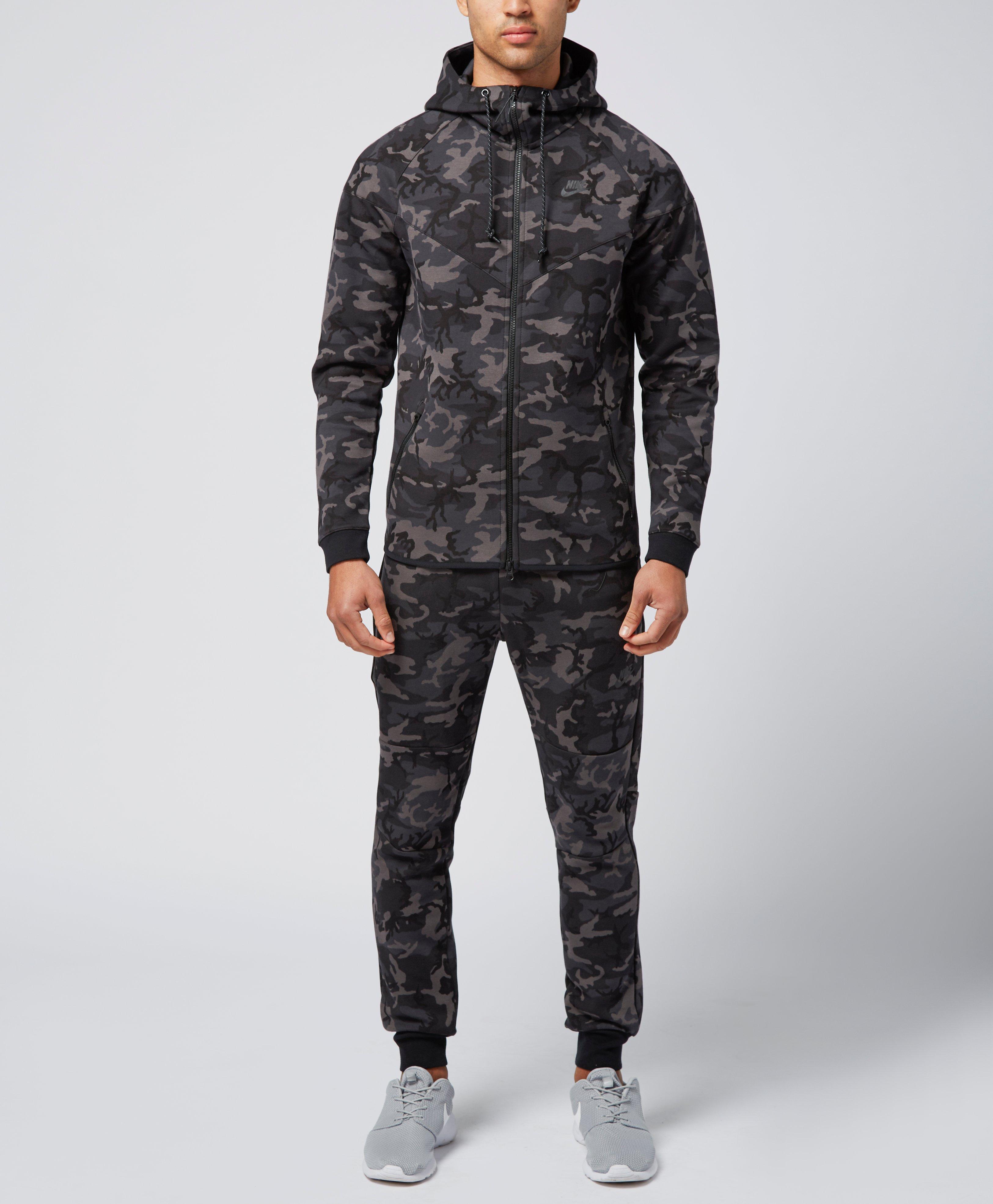 nike tech fleece camo tracksuit