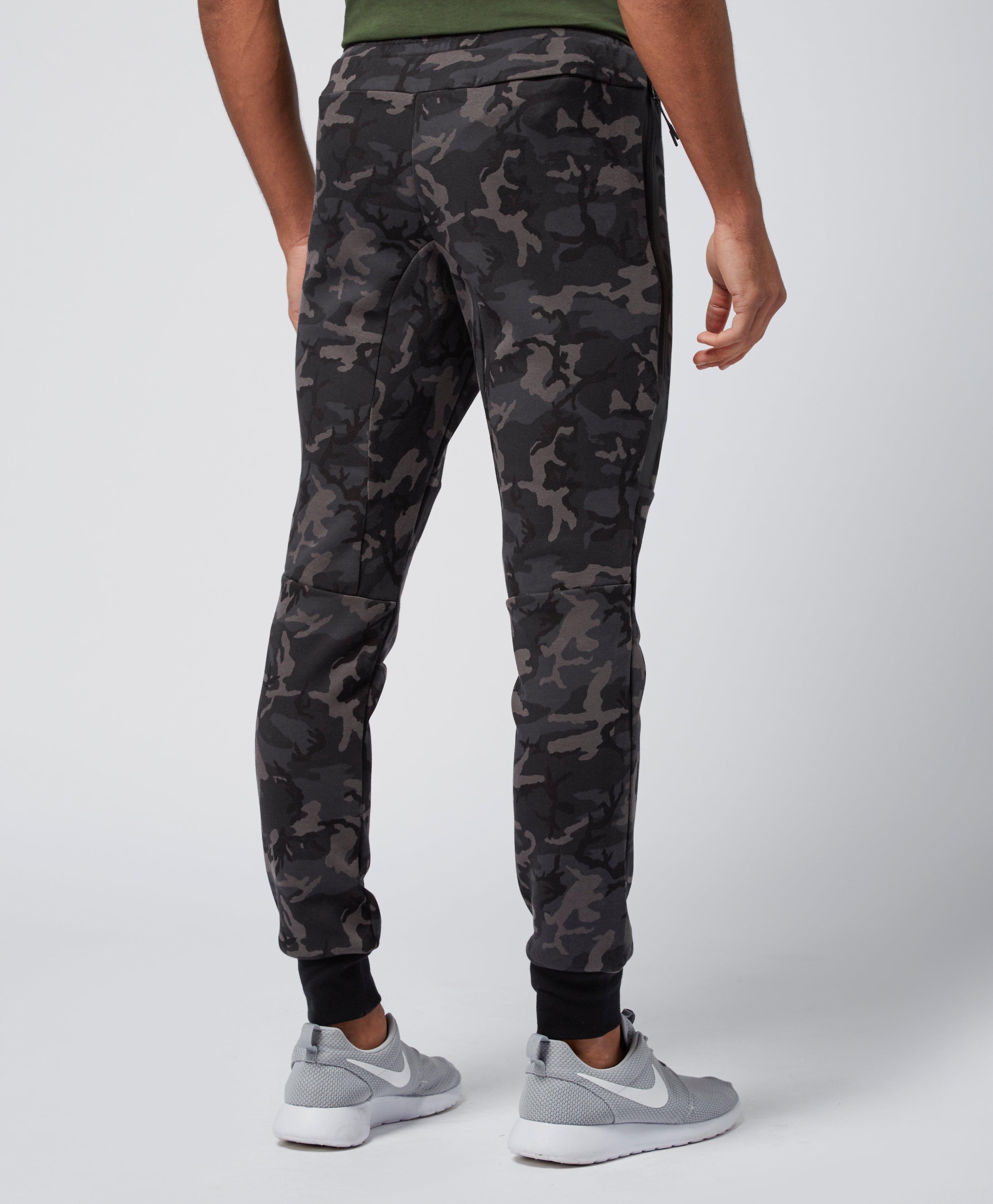 nike tech camo pants