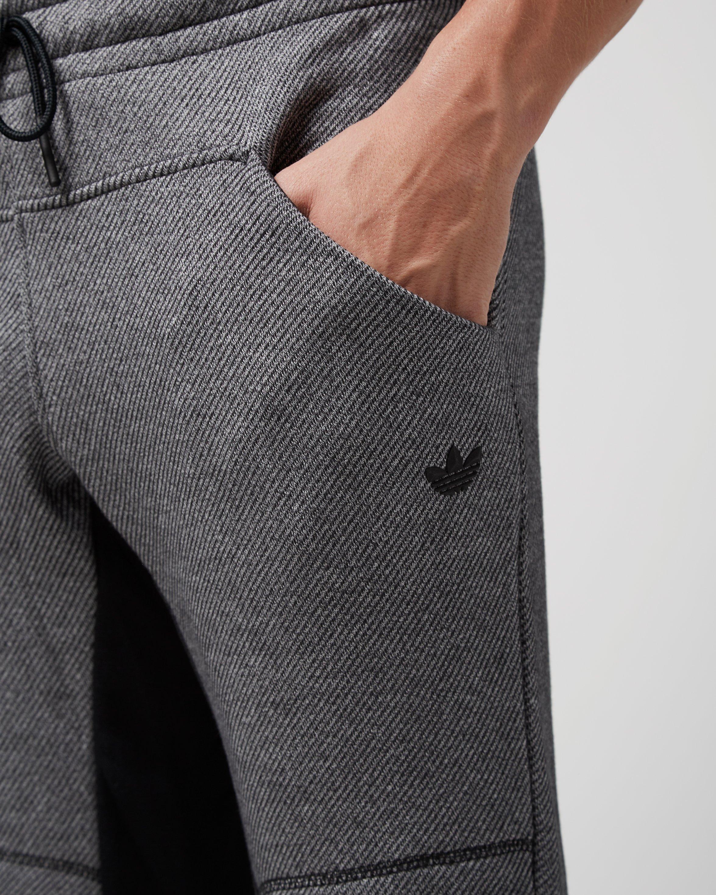 adidas originals twill slim fit fleece pants