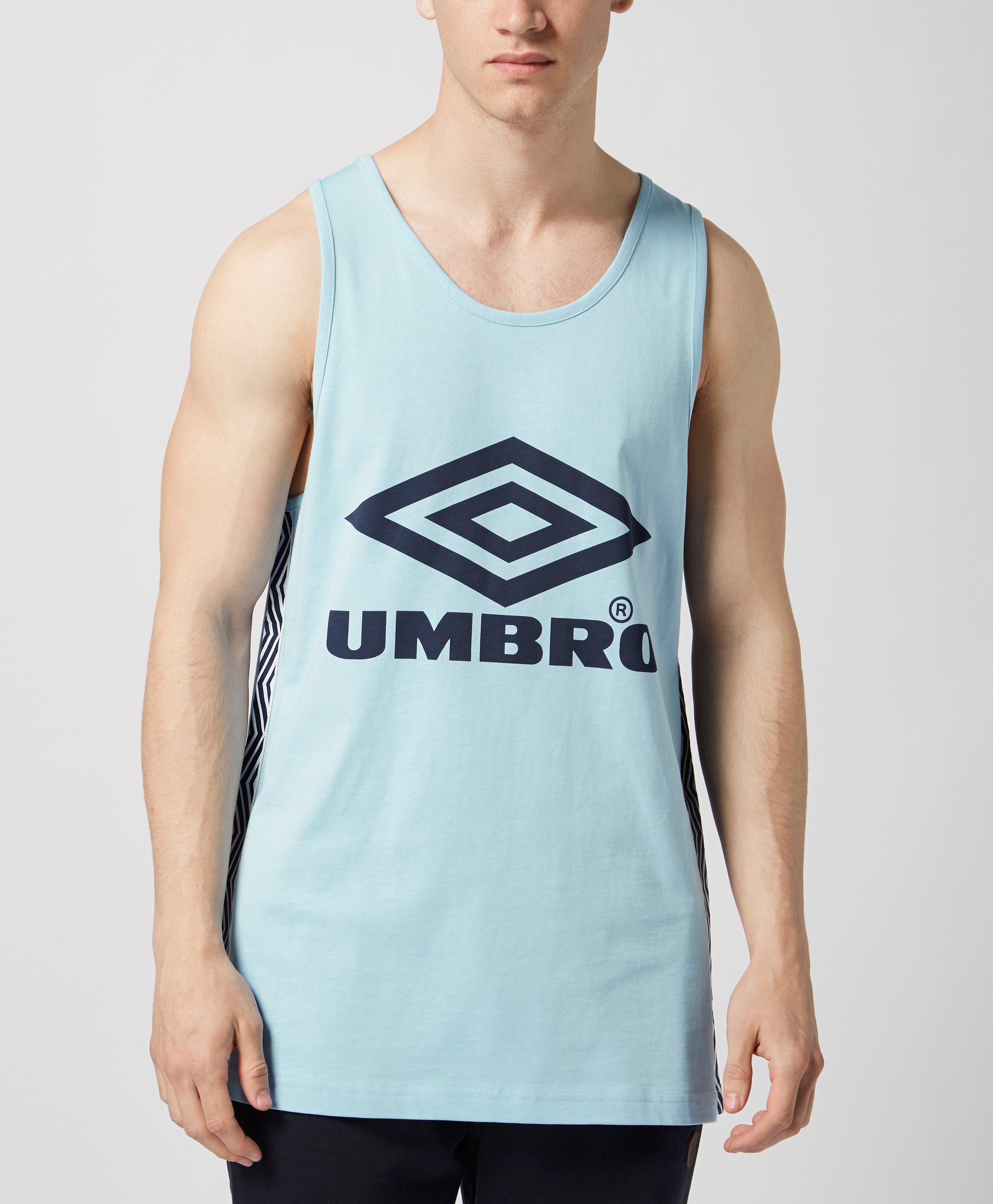 umbro vest