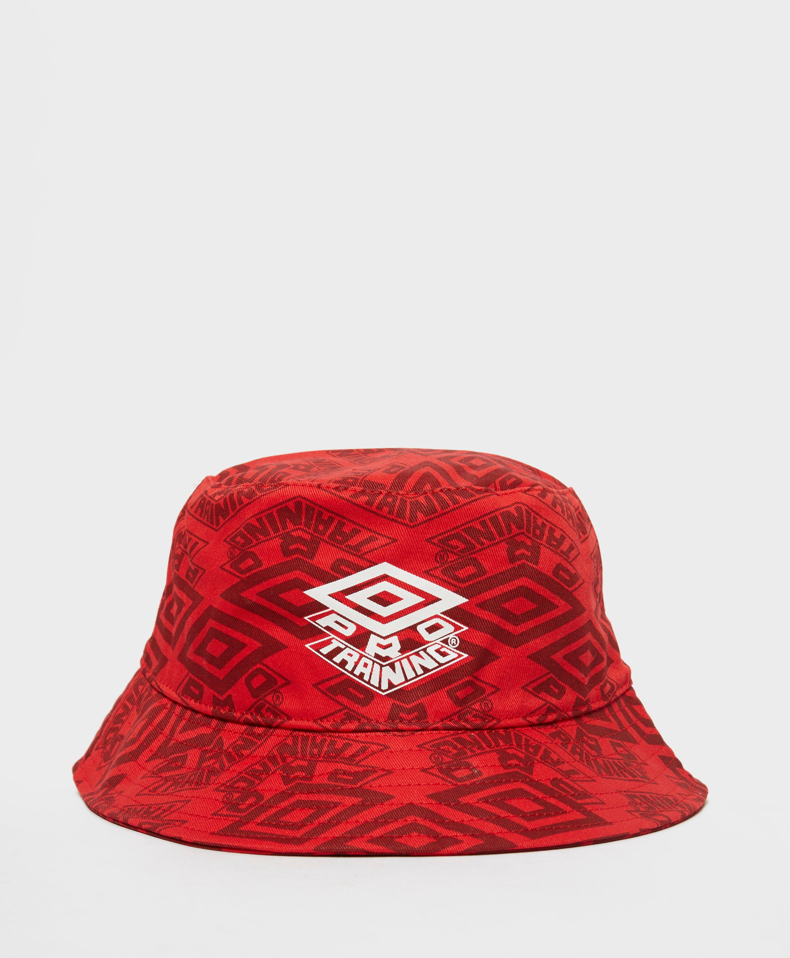 umbro bucket hat