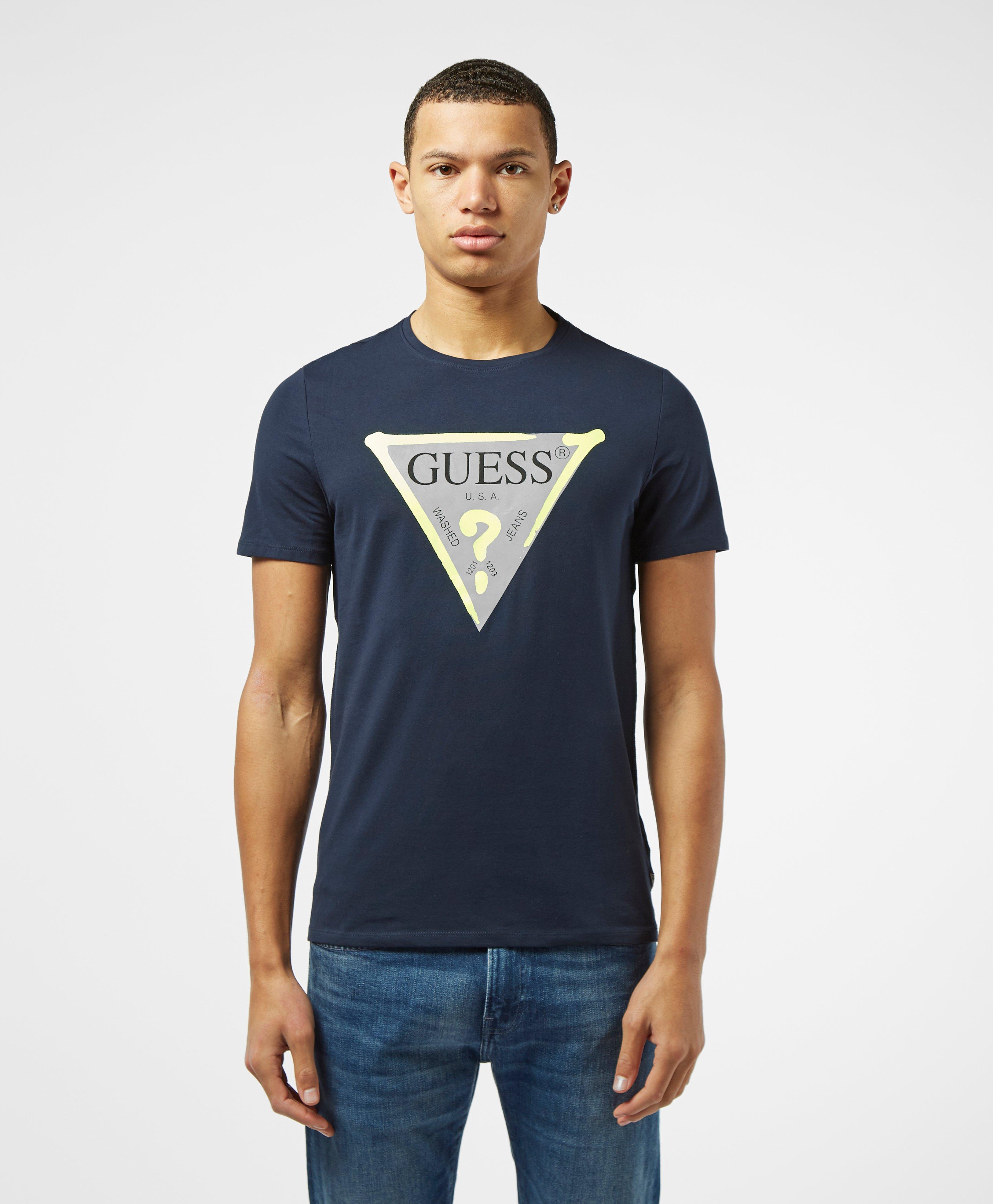 guess men t shirt