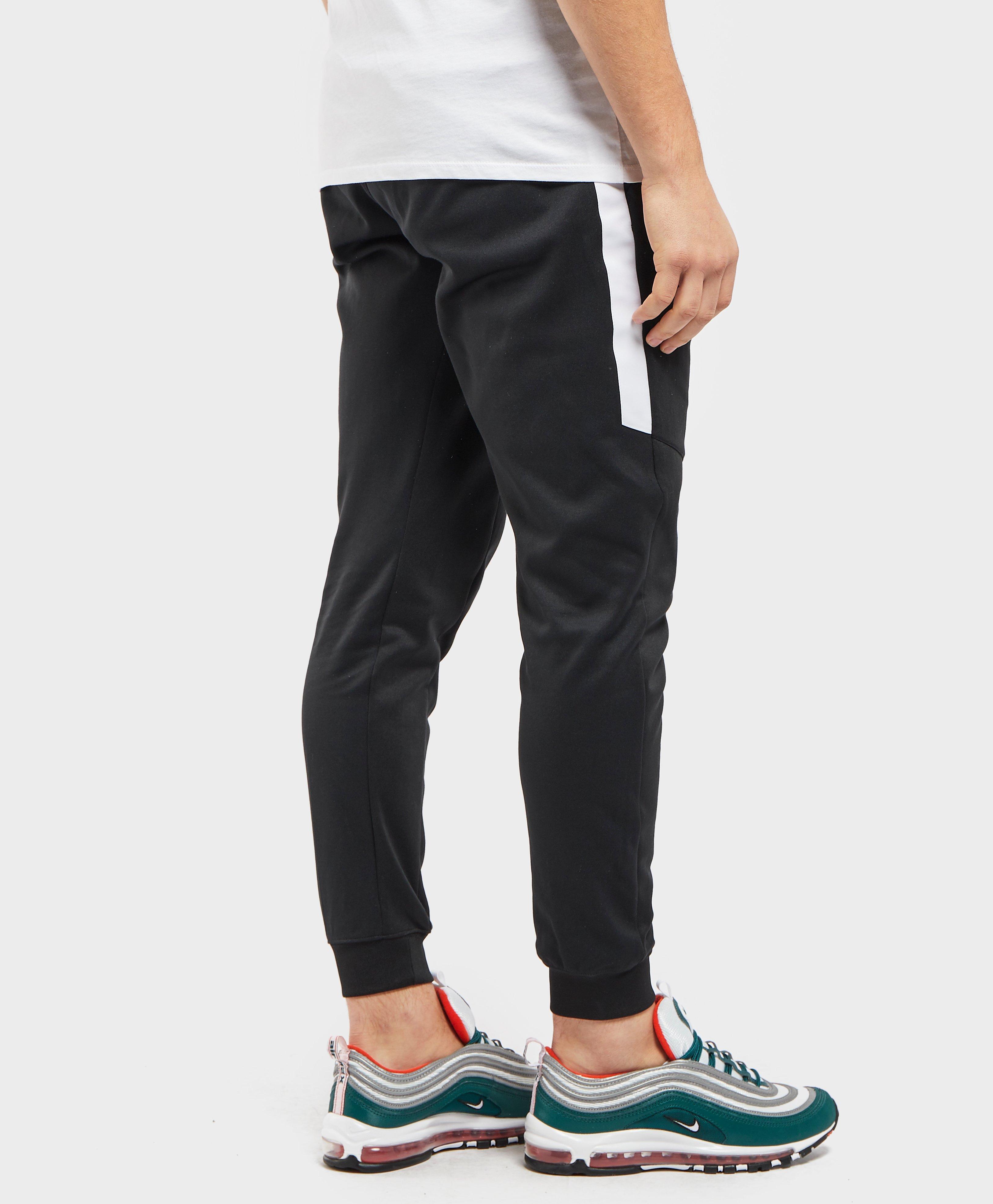dc track pants