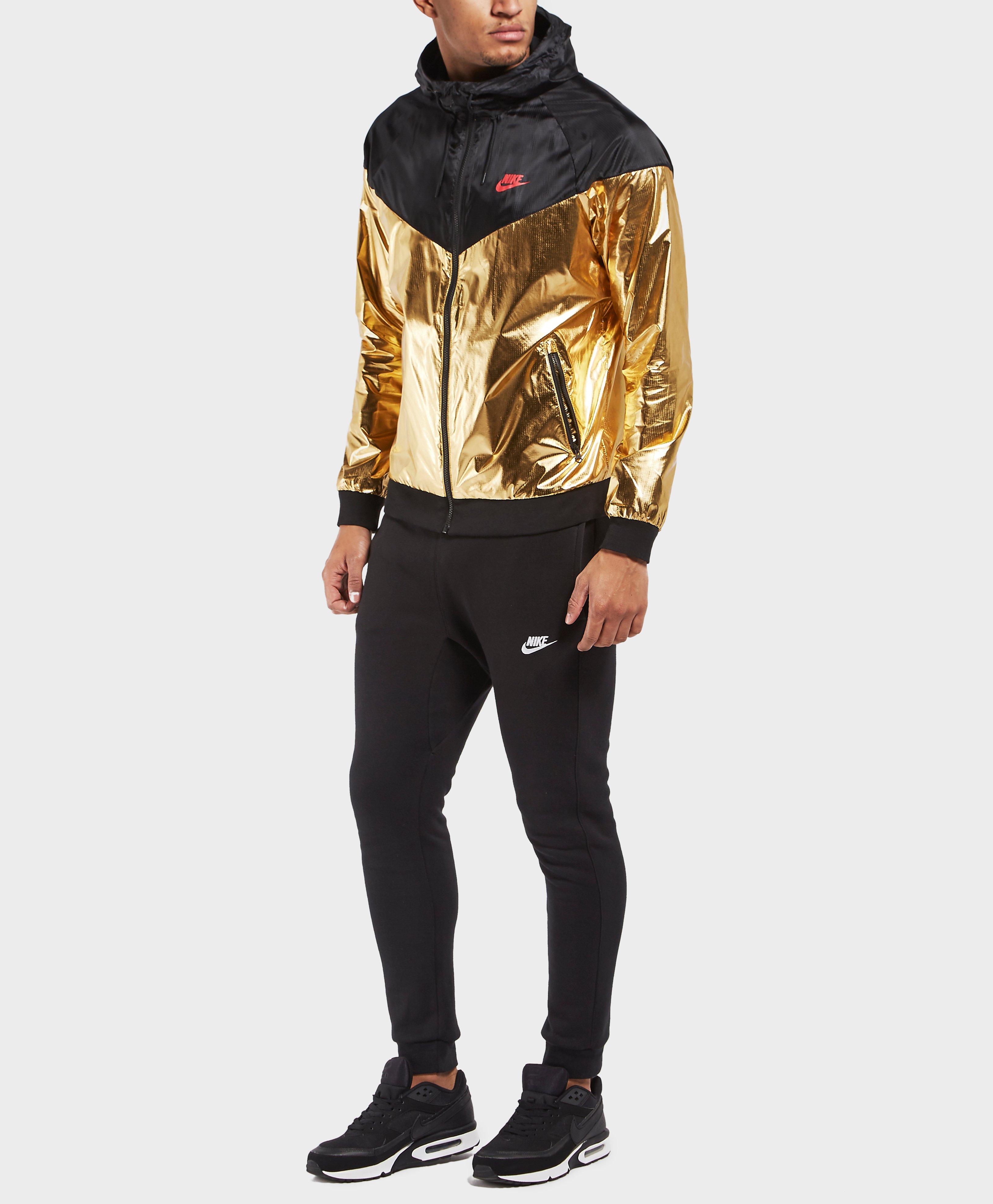 nike gold windrunner