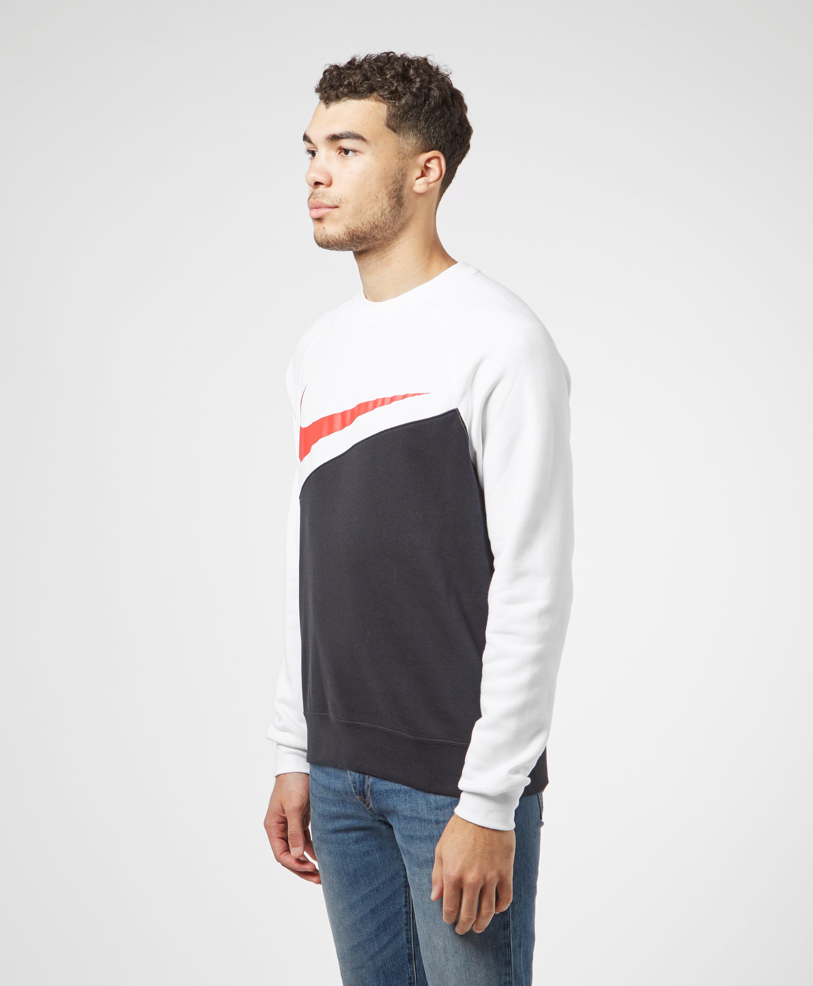 nike swoosh logo crew neck sweat in white