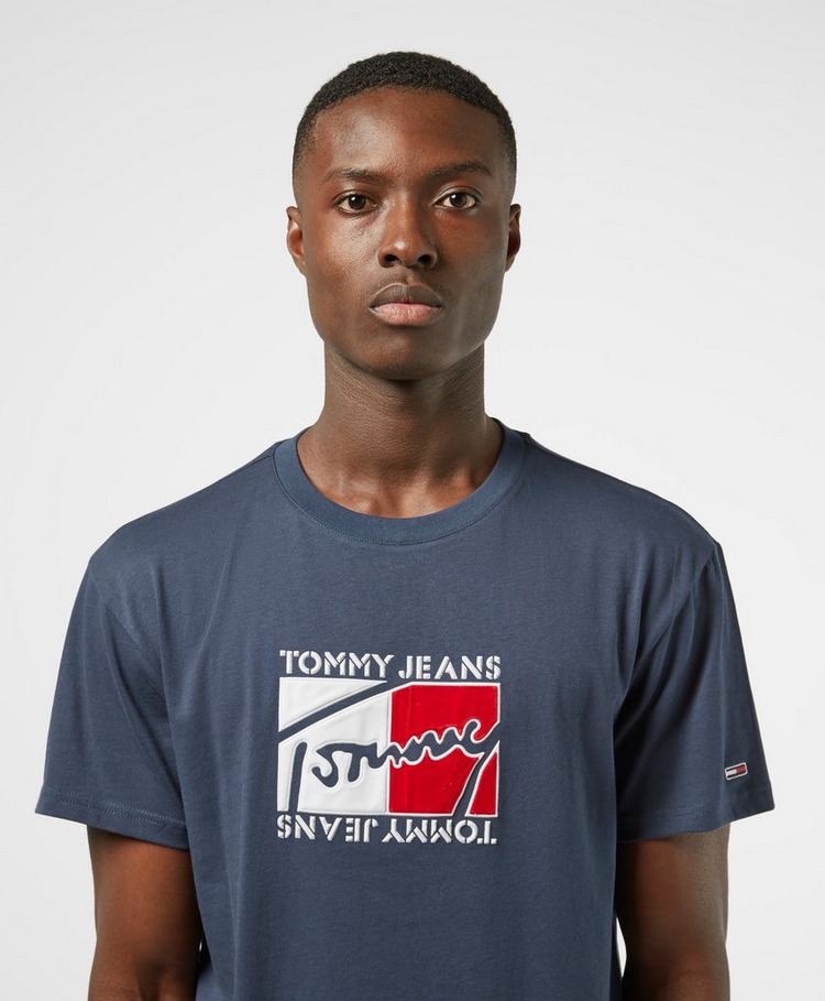 Tommy Jeans Flag Script Short Sleeve T-Shirt