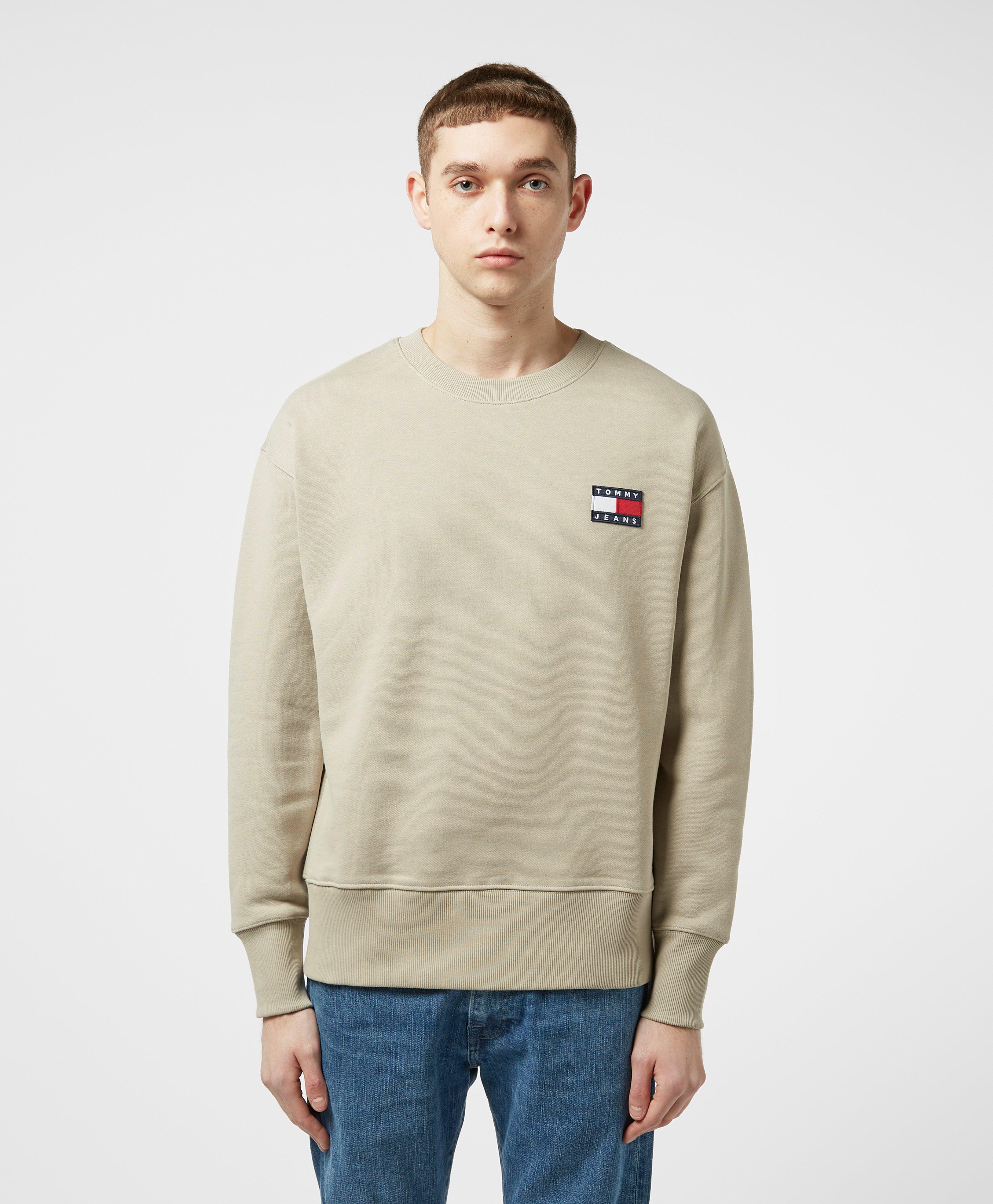 tommy badge crew sweatshirt