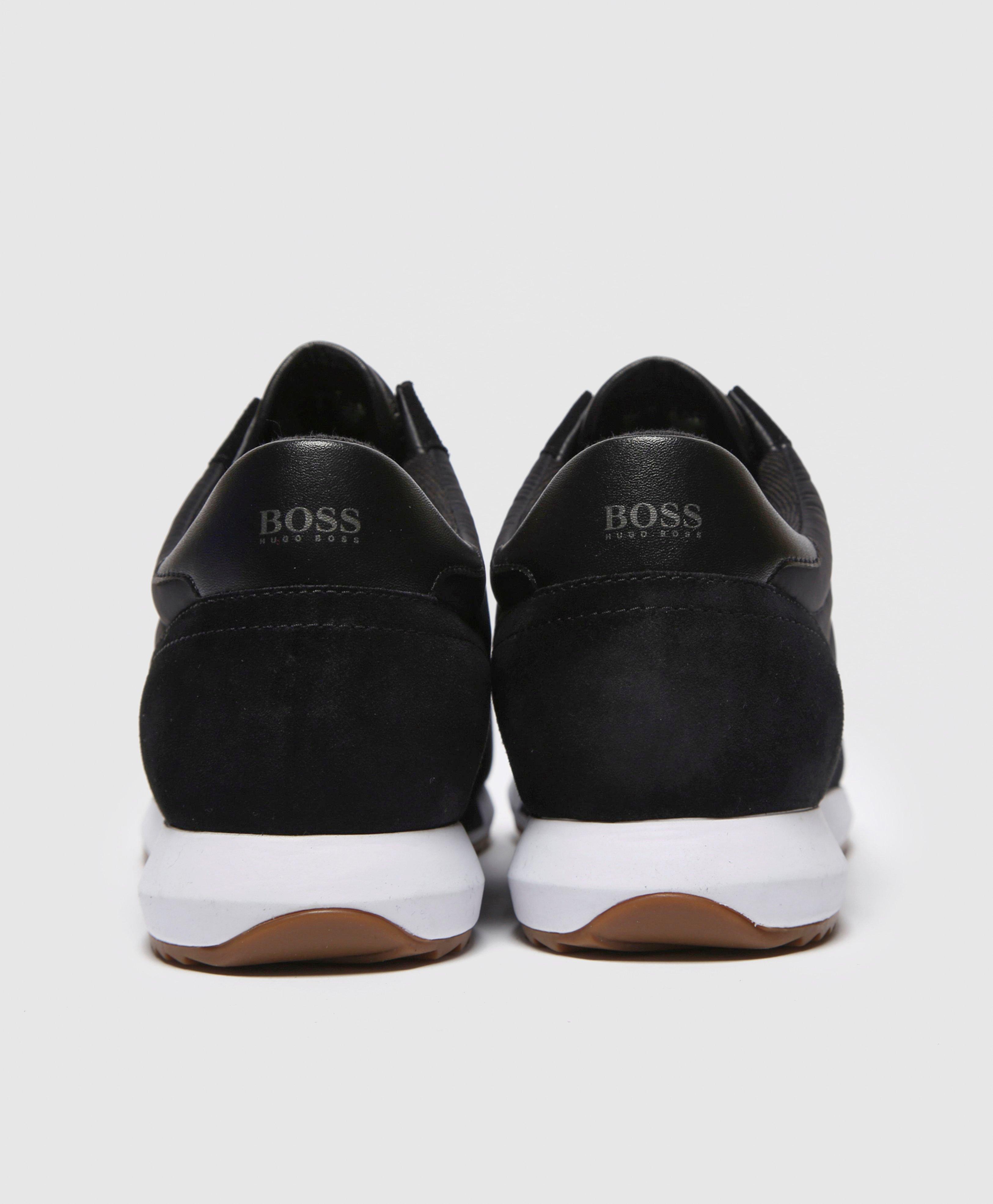 boss sonic runner trainers black