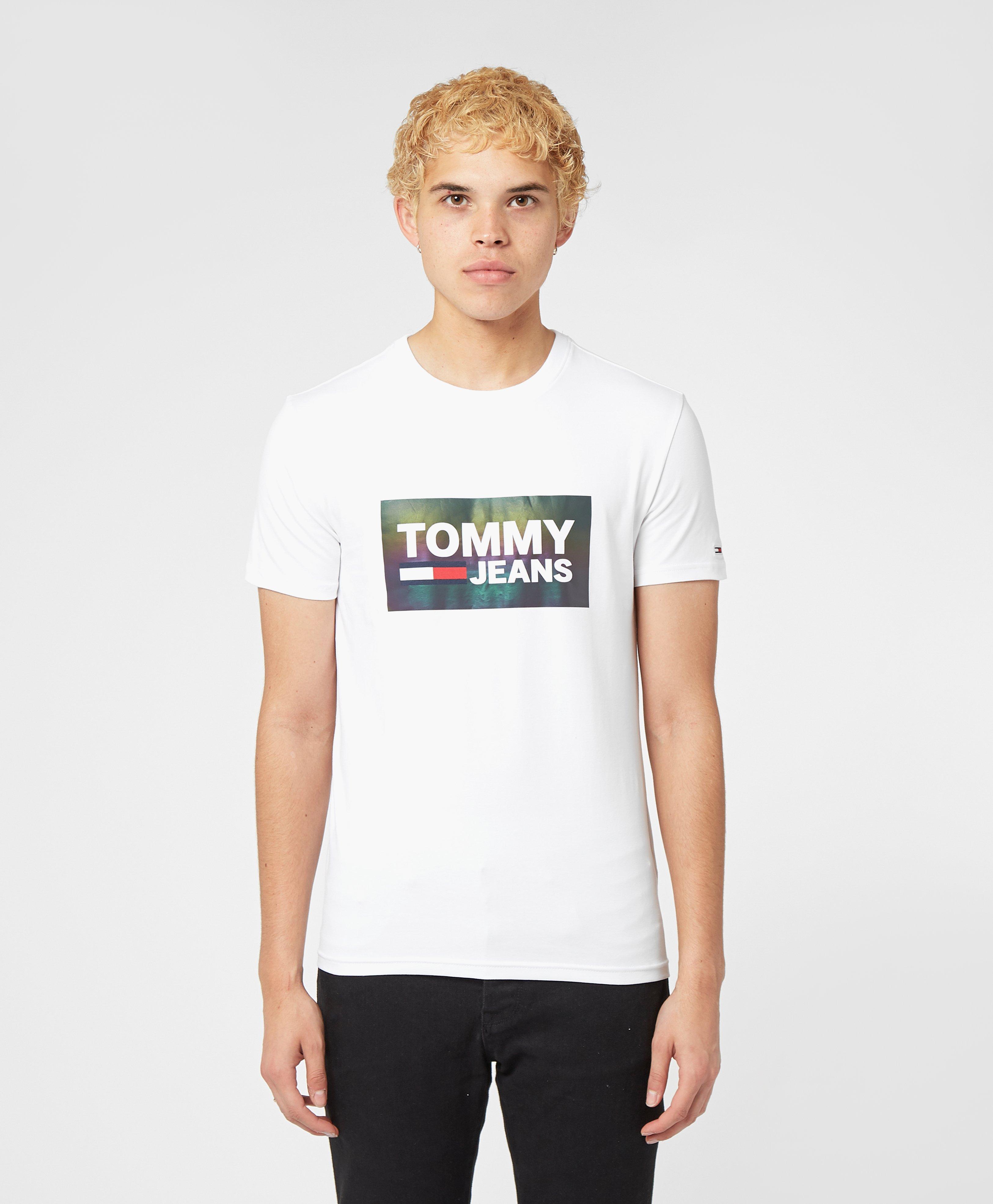 tommy jeans centre logo t shirt