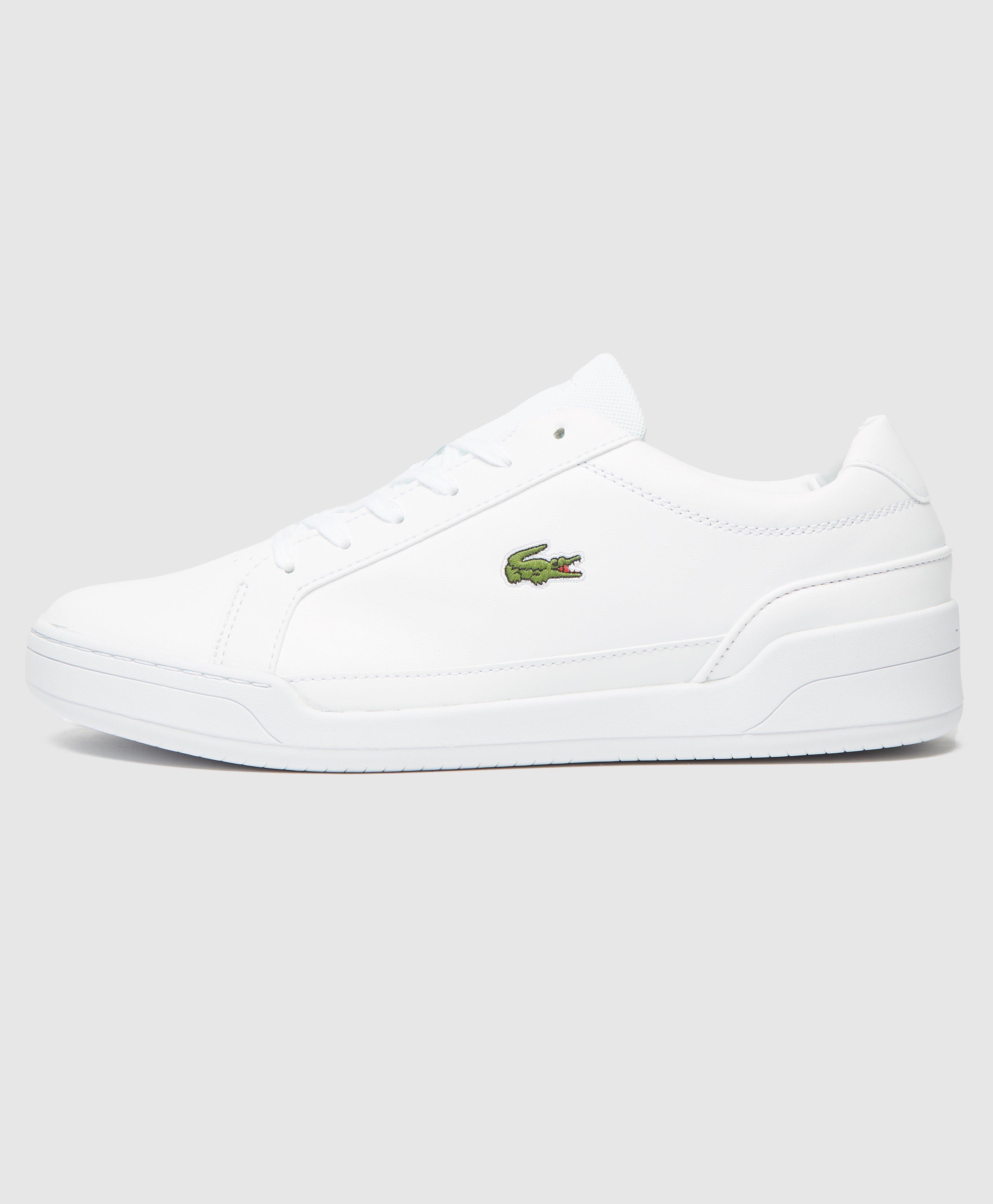 lacoste challenge trainers in triple white leather