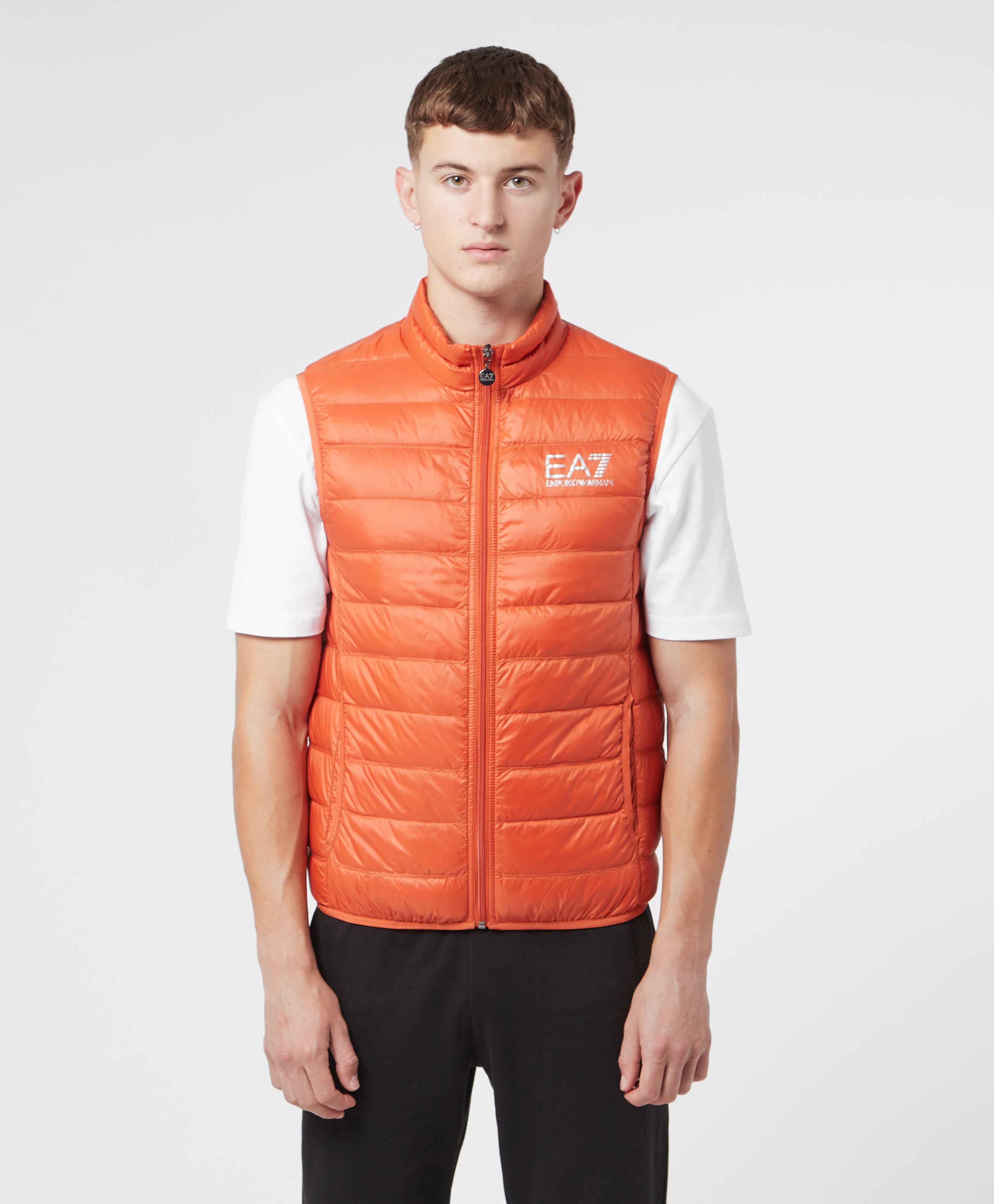 red ea7 gilet