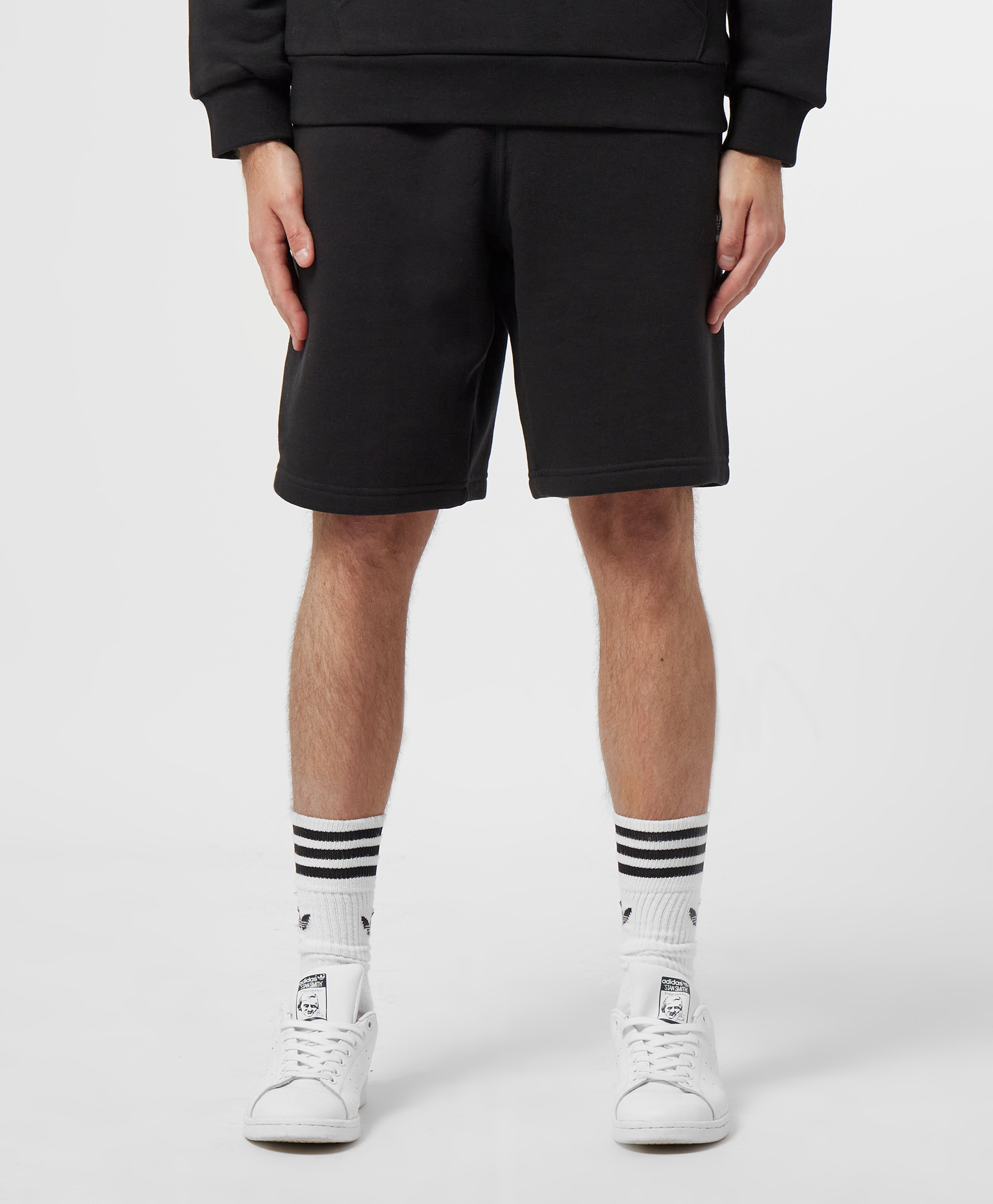 essential fleece shorts