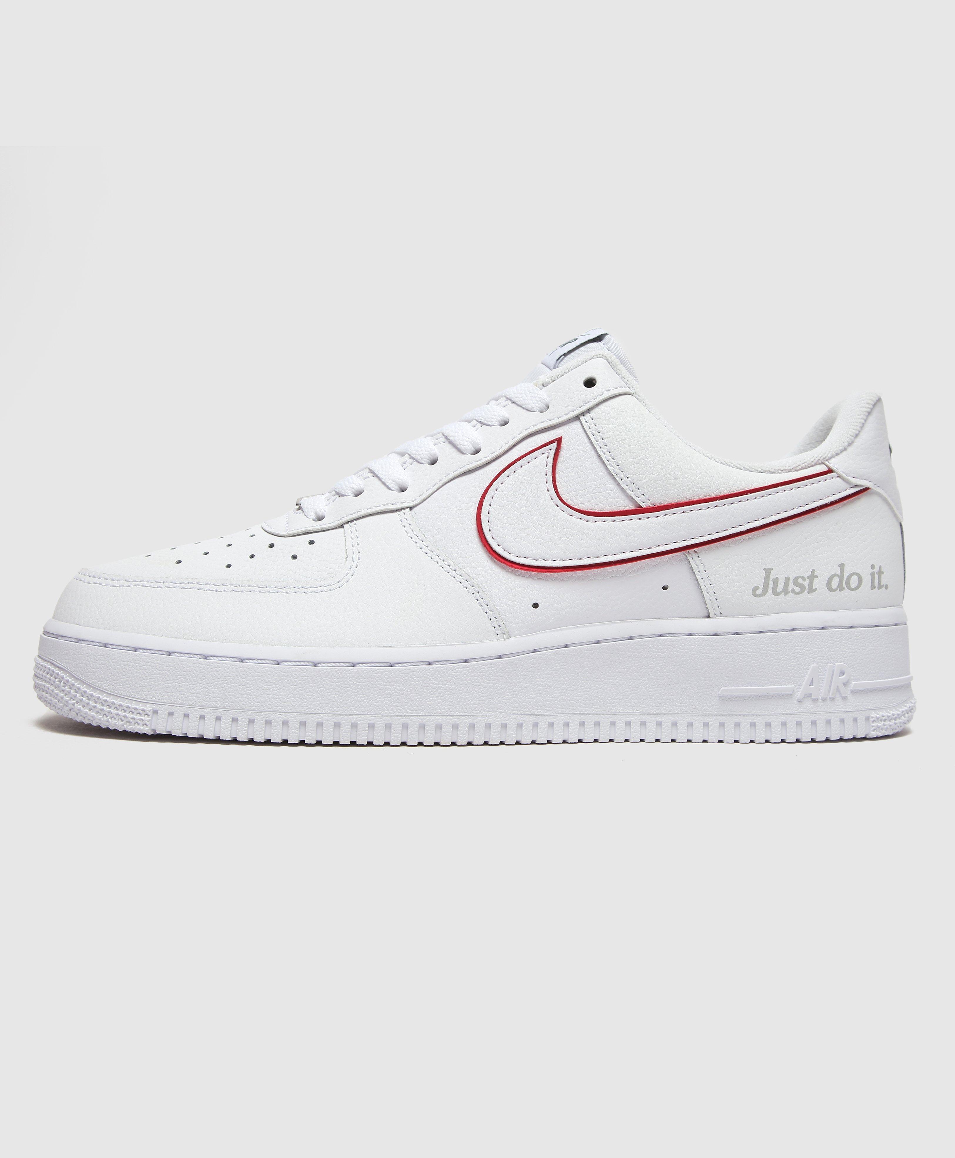 White Nike Air Force 1 | scotts Menswear