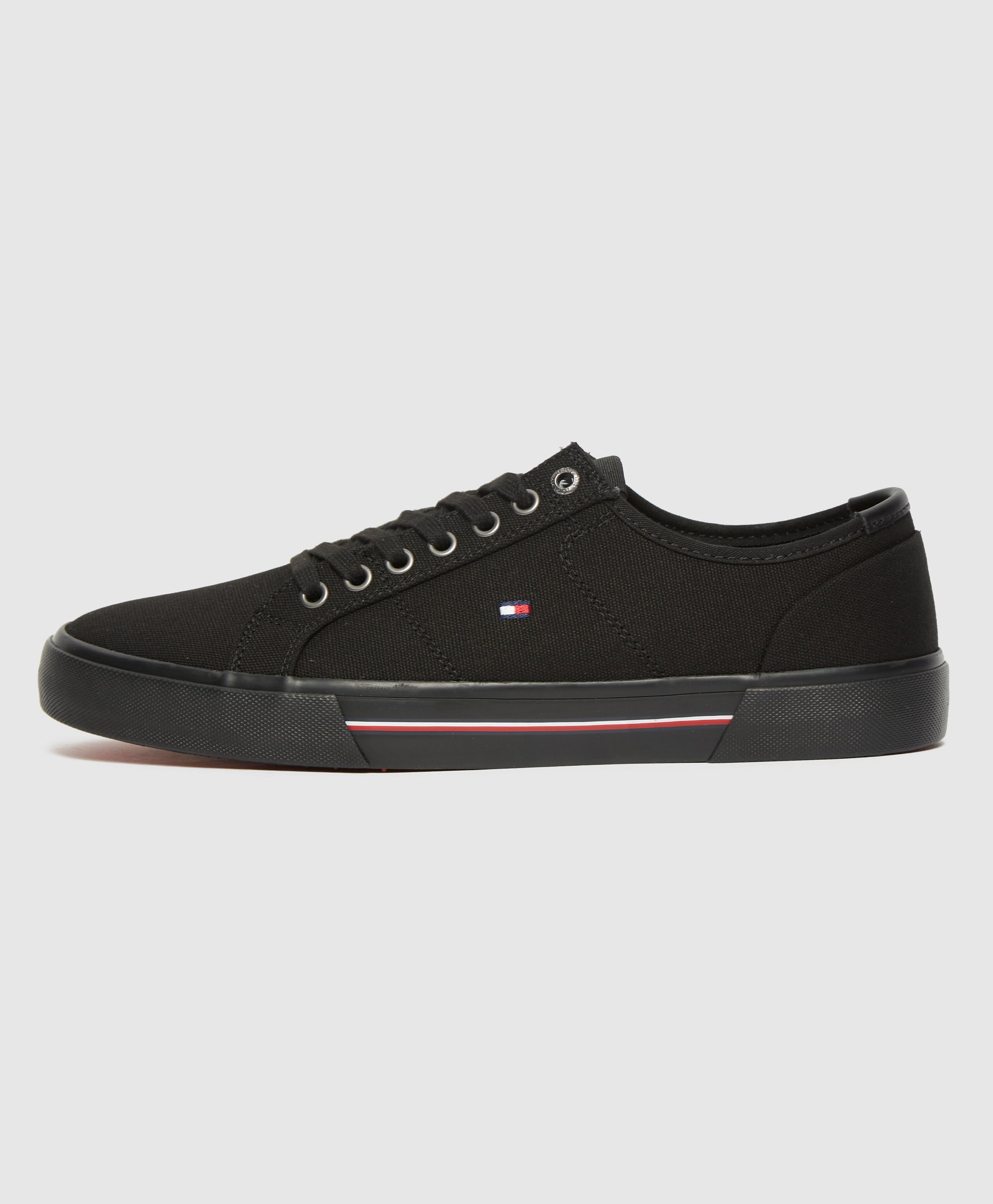 tommy hilfiger trainers scotts