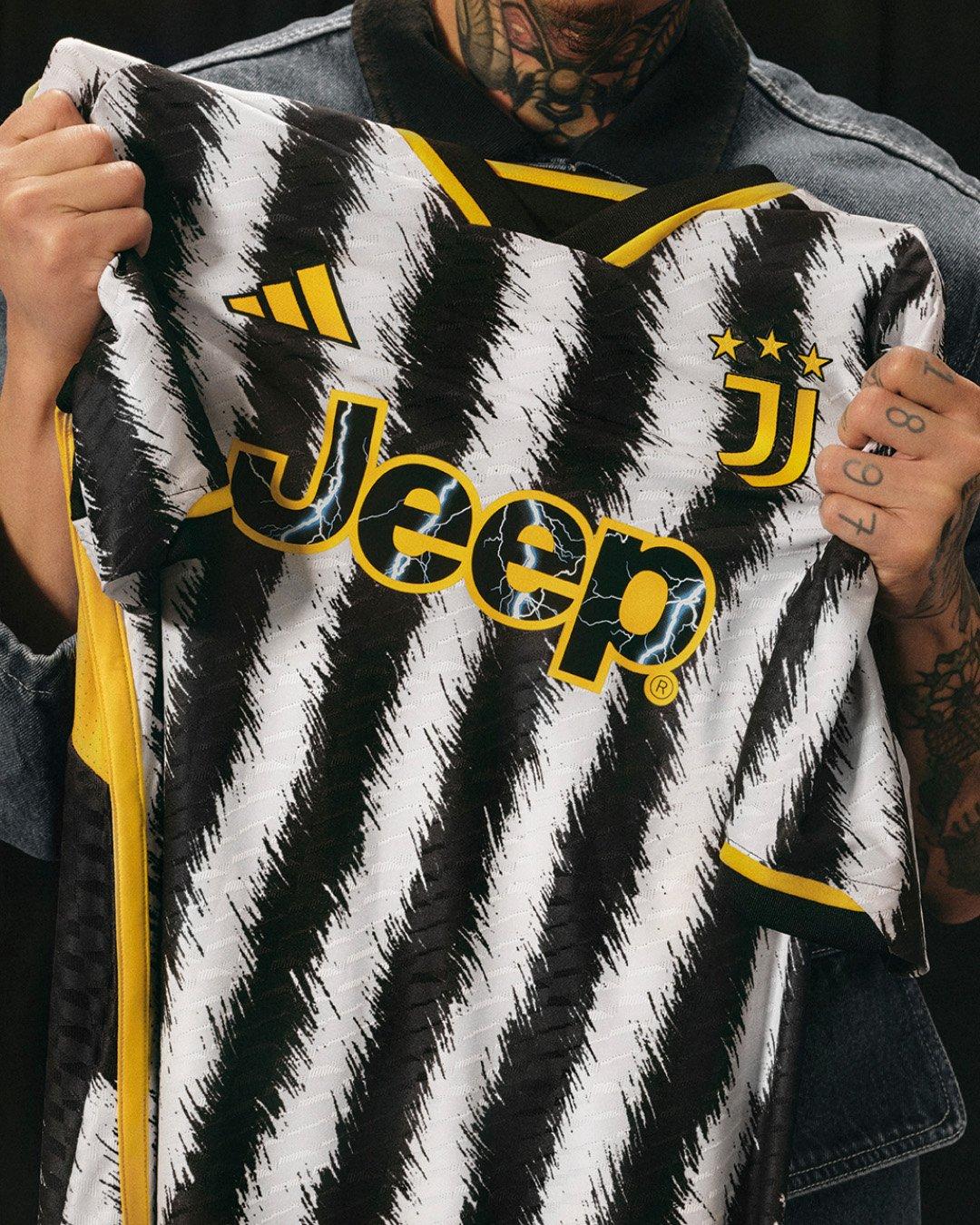 Divisa Juventus 2023/24