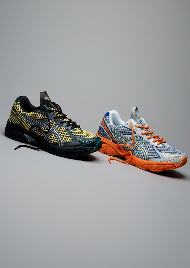 zapatillas de running HOKA ONE ONE trail constitución ligera talla 44 moradas