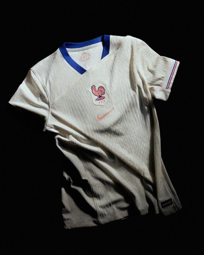 Segunda camiseta de Francia femenina