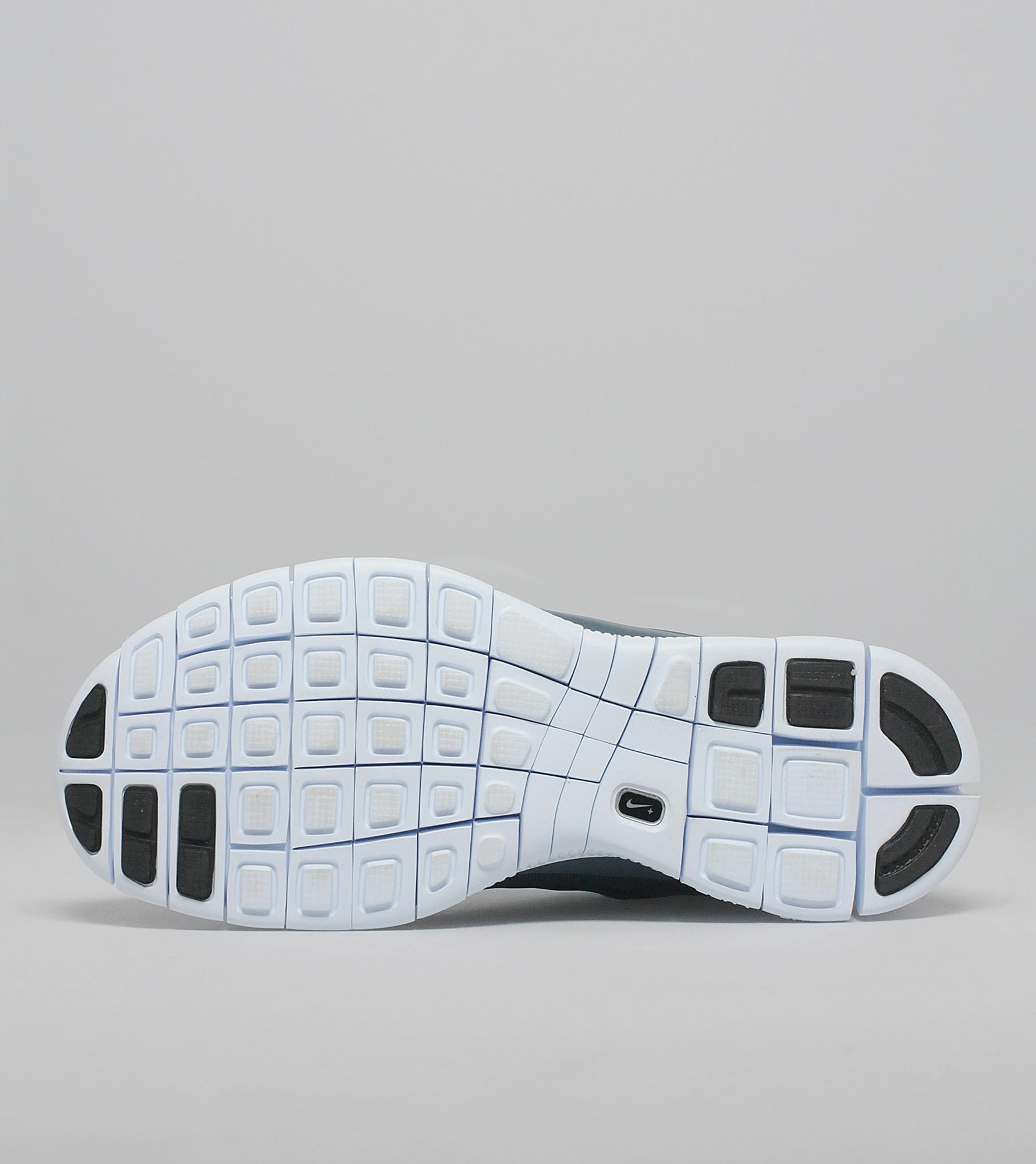 nike free 5.0 shield