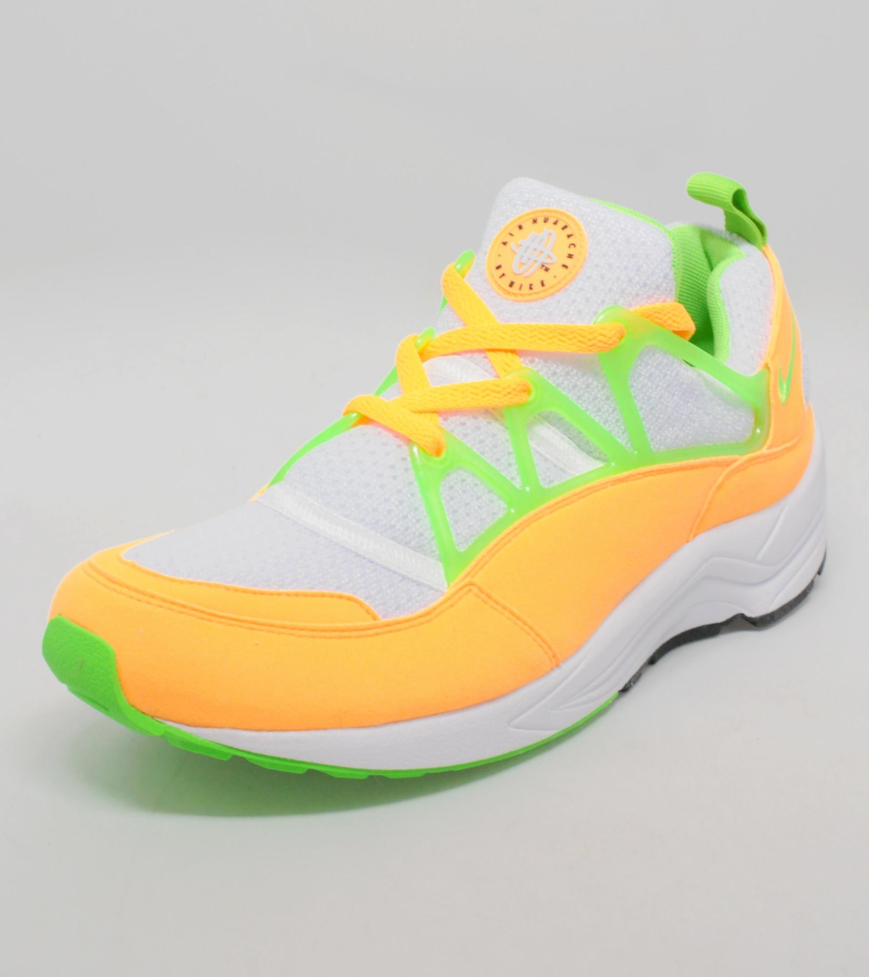 air huarache light yellow