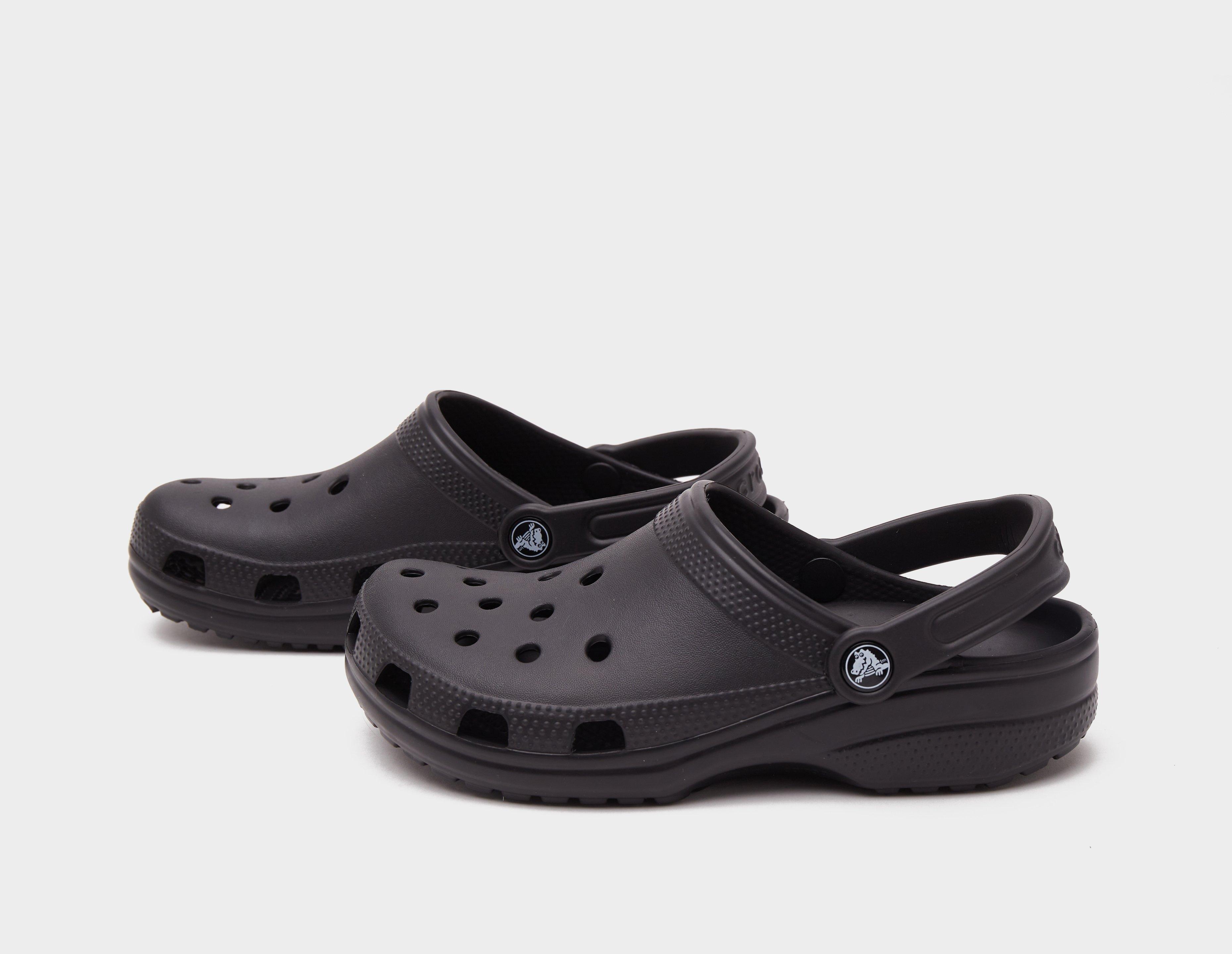 Black crocs best sale size 5