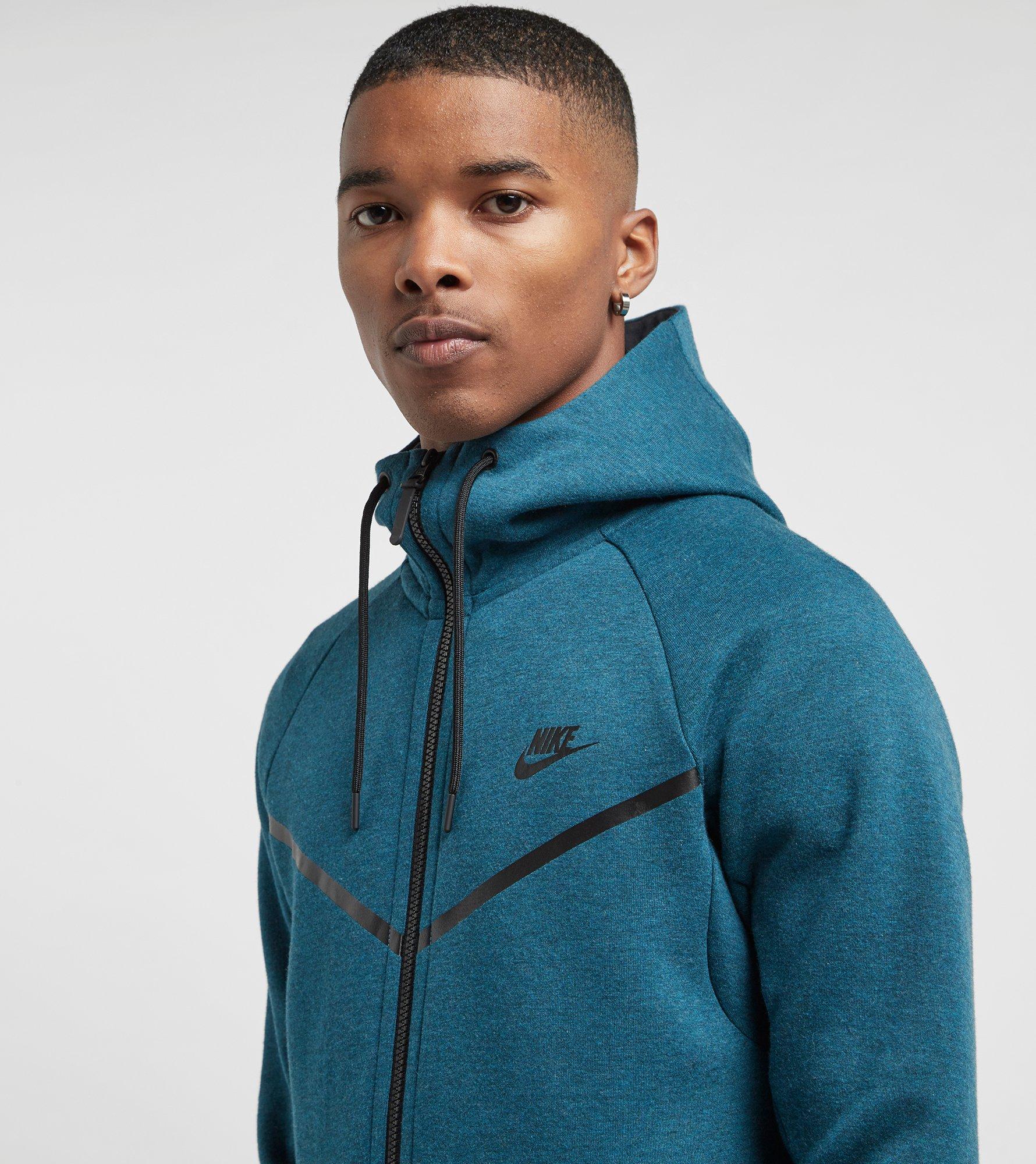 nike tech fleece buzz